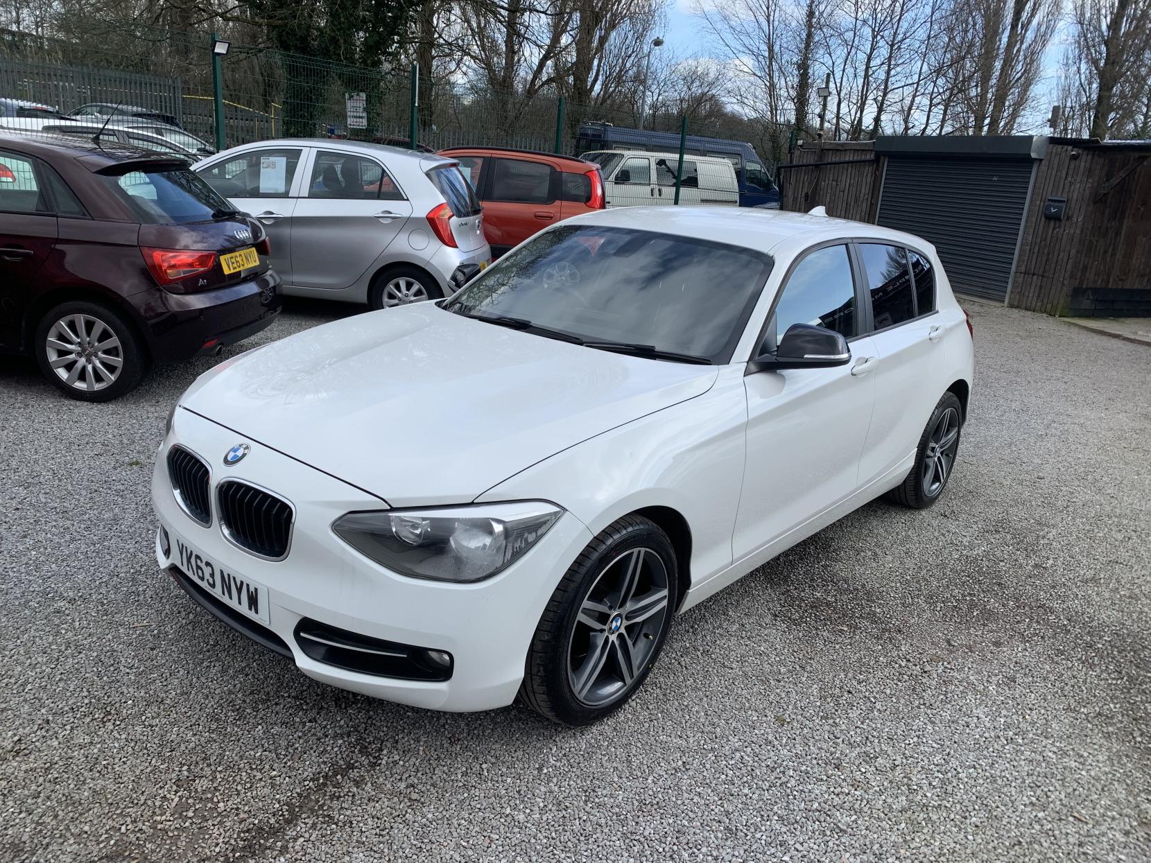 BMW 1 Series 2.0 116d Sport Hatchback 5dr Diesel Manual Euro 5 (s/s) (116 ps)