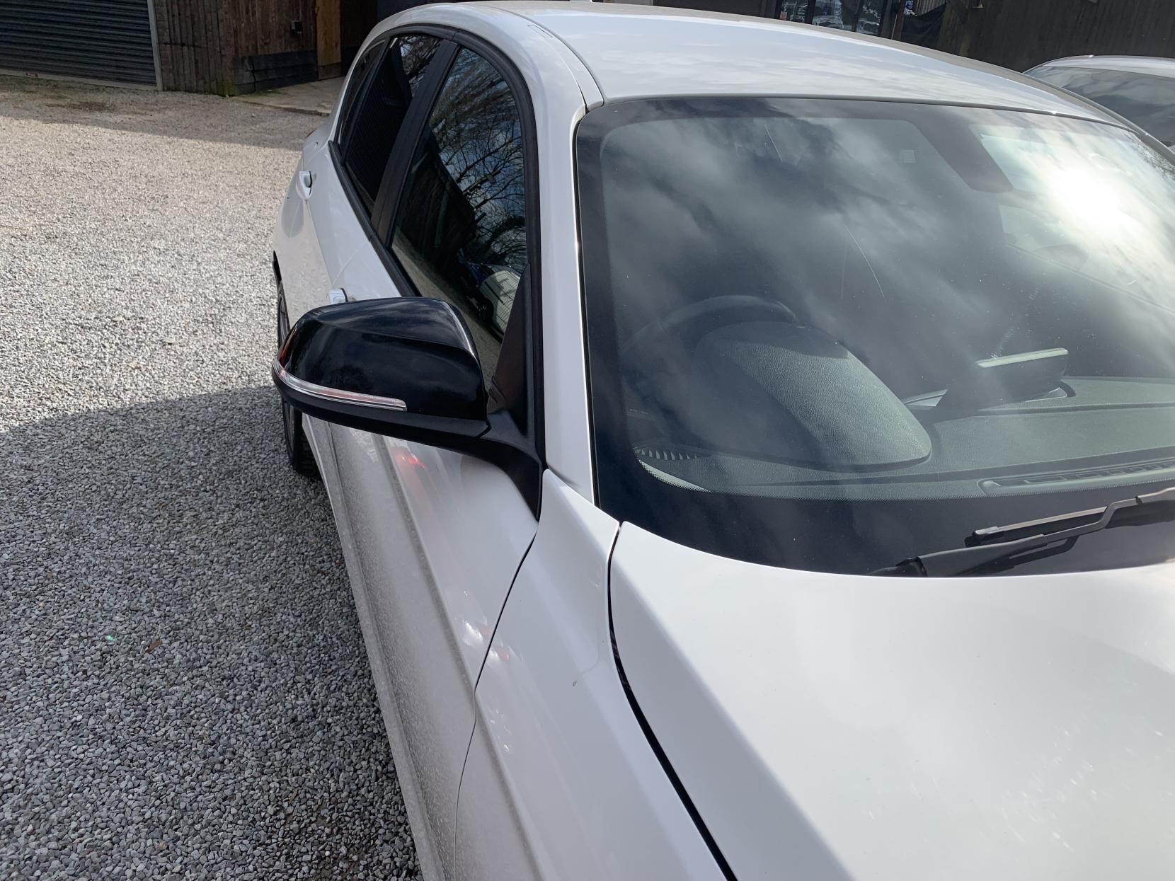 BMW 1 Series 2.0 116d Sport Hatchback 5dr Diesel Manual Euro 5 (s/s) (116 ps)