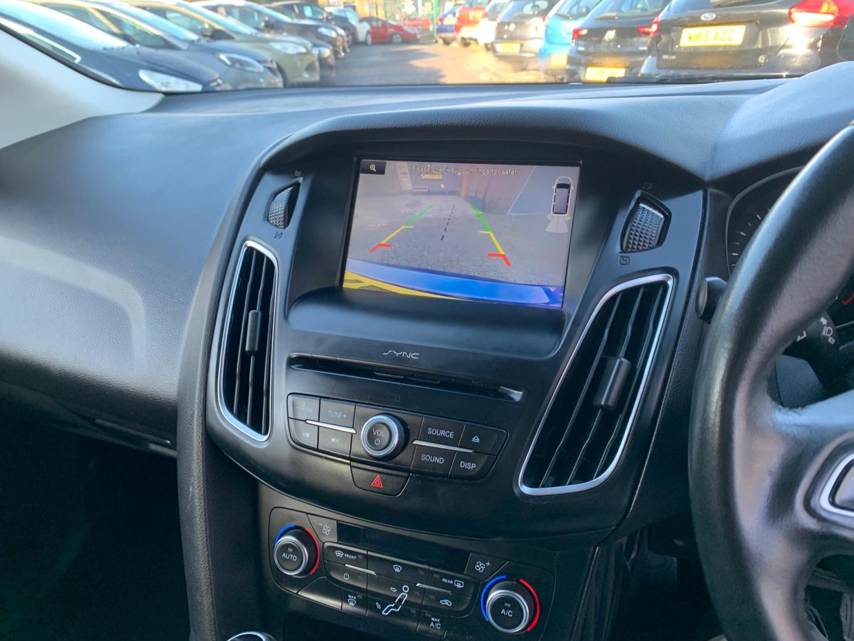 Ford Focus 1.5 TDCi Titanium Euro 6 (s/s) 5dr