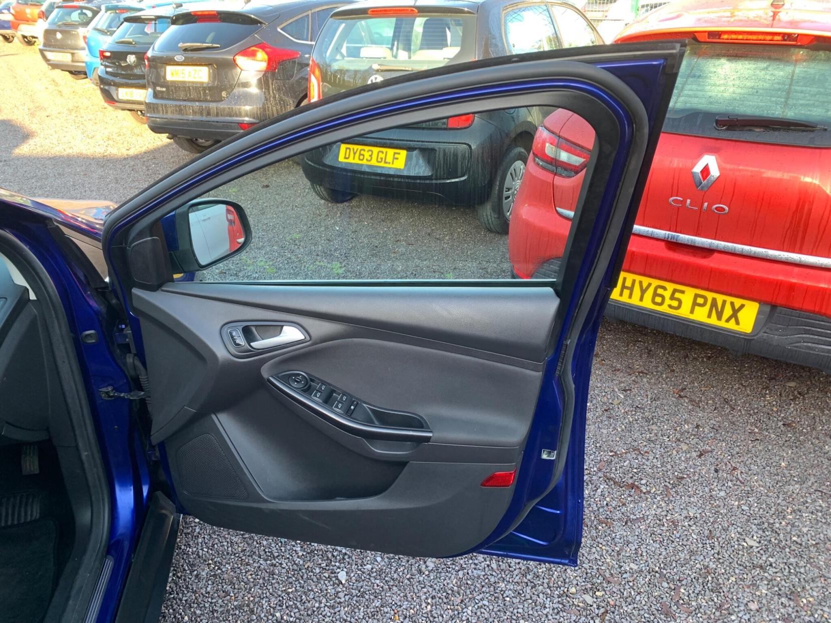 Ford Focus 1.5 TDCi Titanium Euro 6 (s/s) 5dr