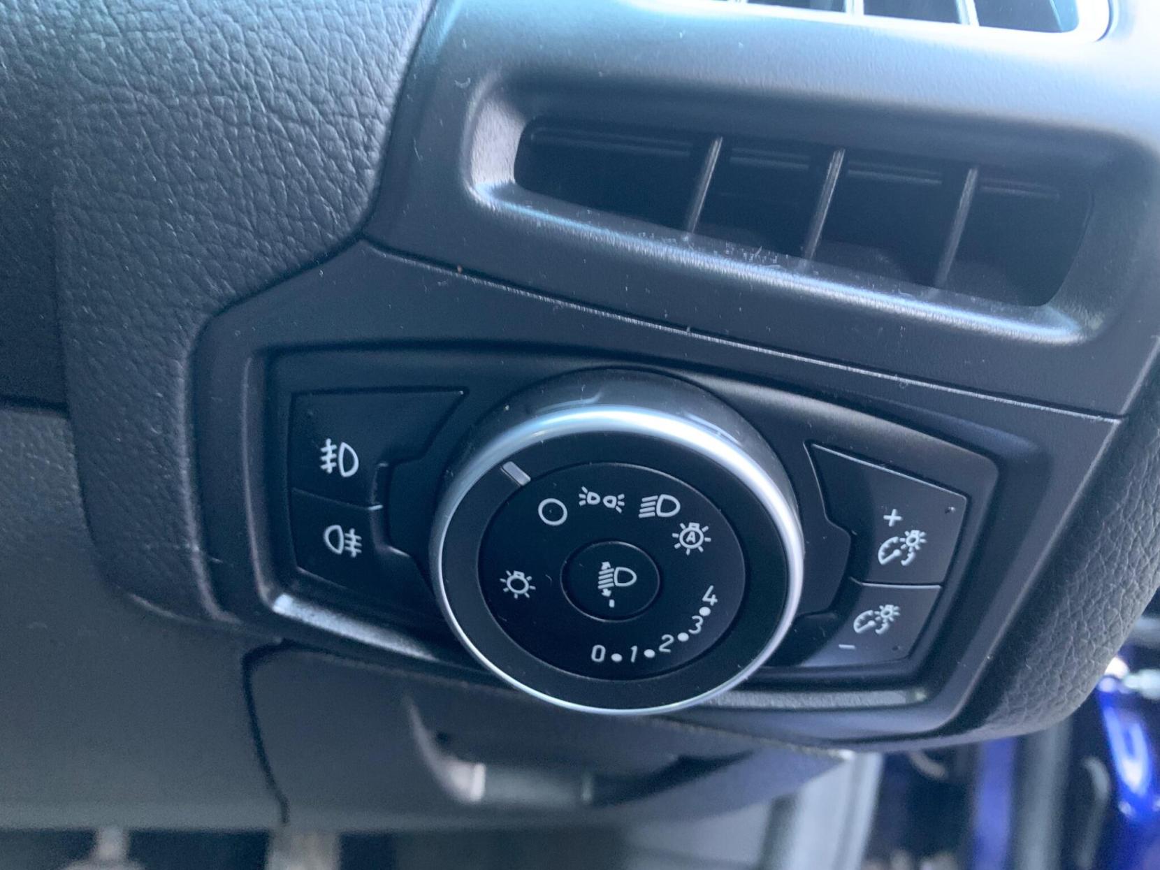 Ford Focus 1.5 TDCi Titanium Euro 6 (s/s) 5dr