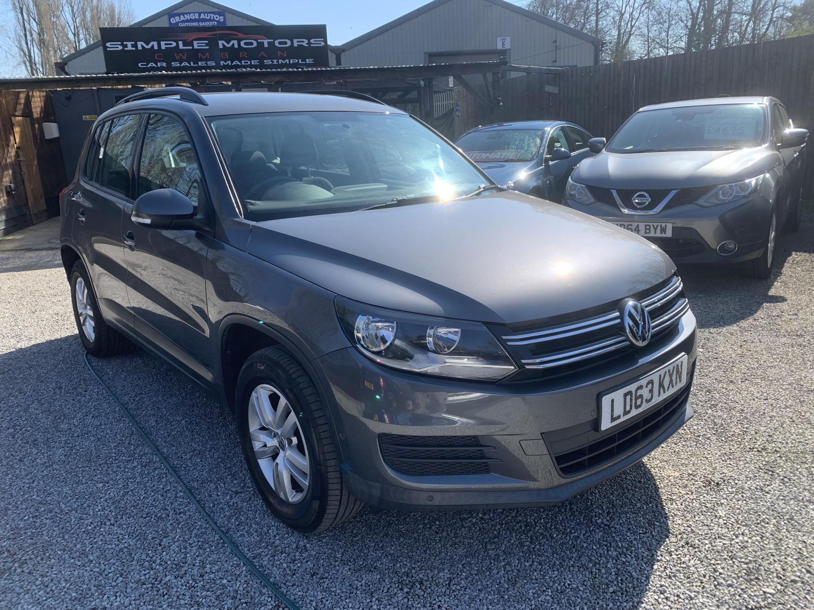 Volkswagen Tiguan 2.0 TDI BlueMotion Tech S SUV 5dr Diesel Manual 2WD Euro 5 (s/s) (110 ps)