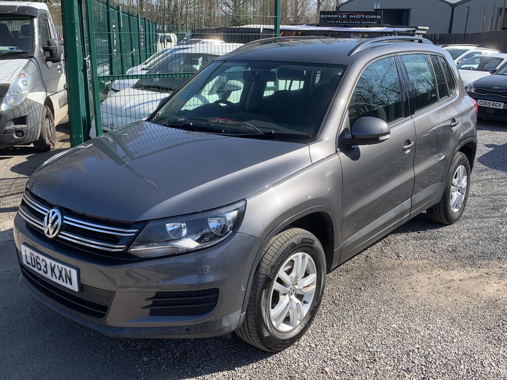 Volkswagen Tiguan 2.0 TDI BlueMotion Tech S SUV 5dr Diesel Manual 2WD Euro 5 (s/s) (110 ps)