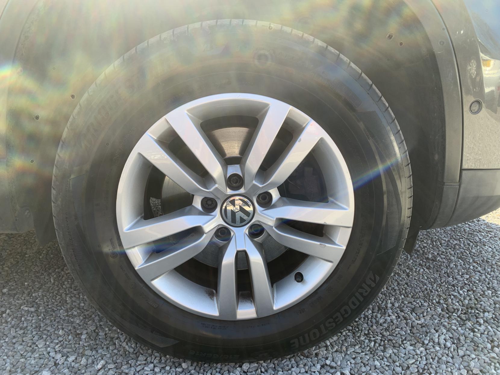 Volkswagen Tiguan 2.0 TDI BlueMotion Tech S SUV 5dr Diesel Manual 2WD Euro 5 (s/s) (110 ps)