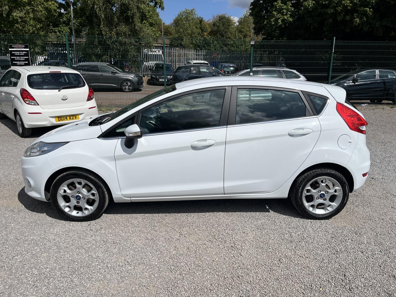 2012 00 FORD FIESTA