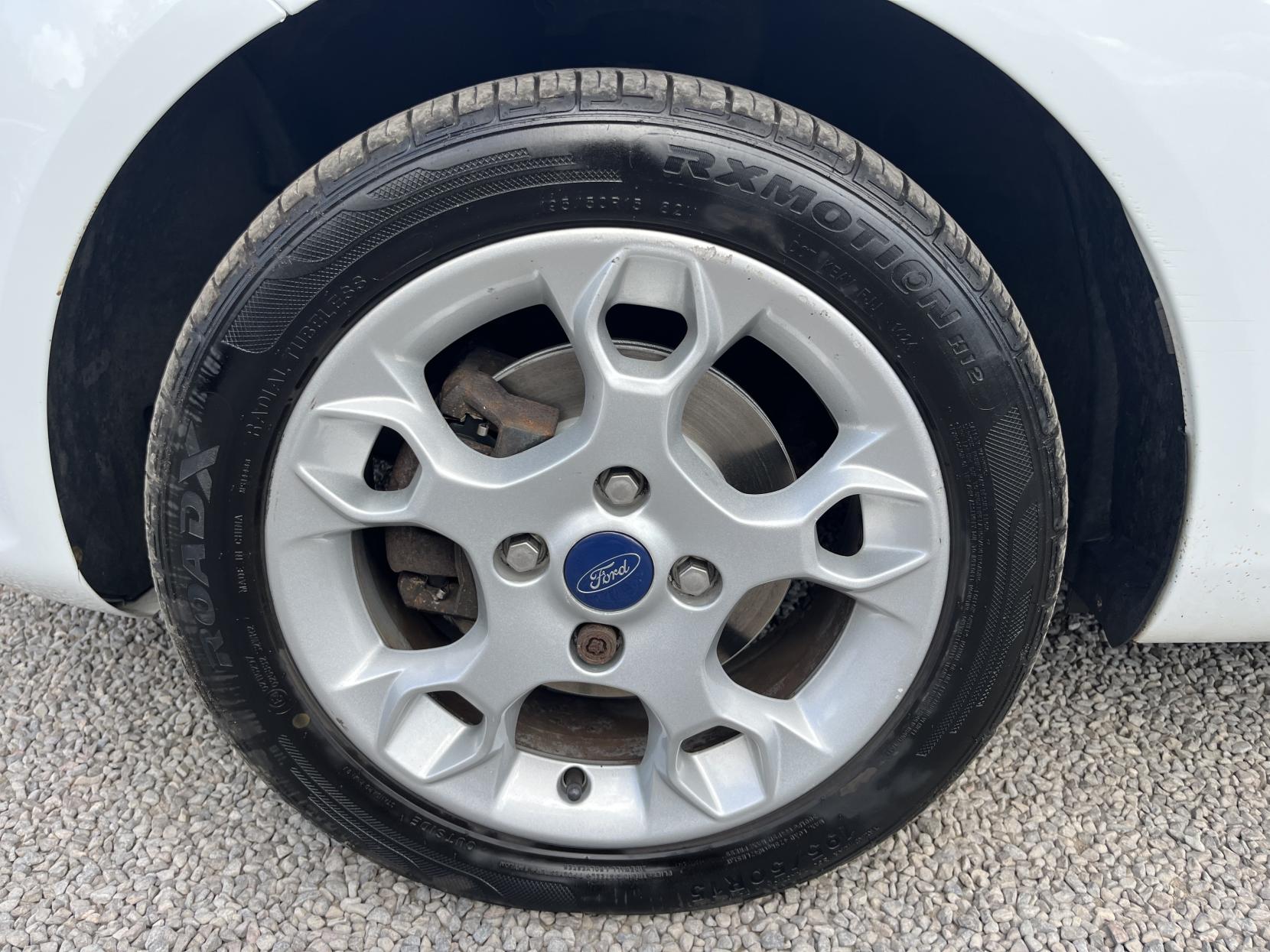 2012 00 FORD FIESTA