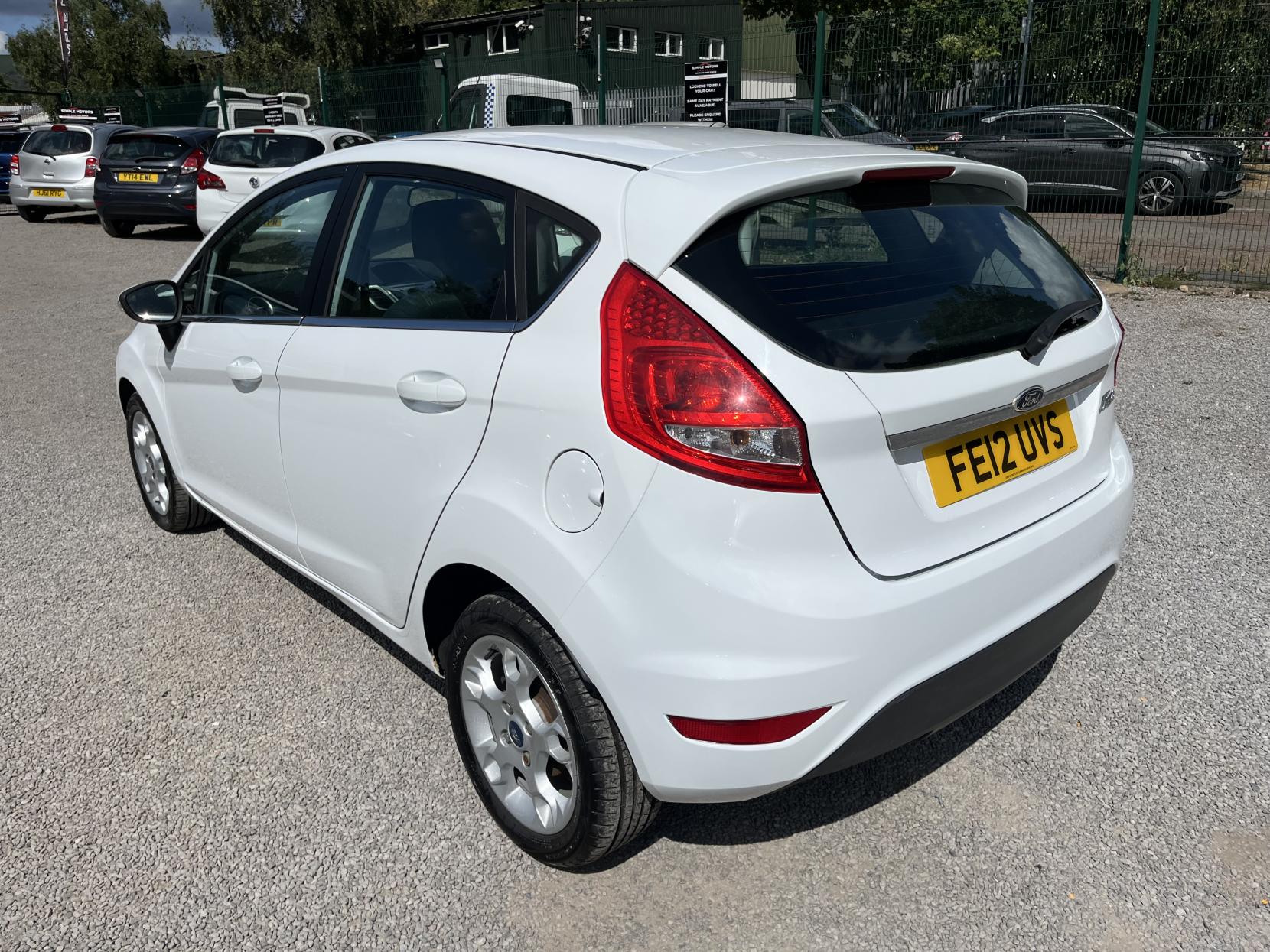 2012 00 FORD FIESTA