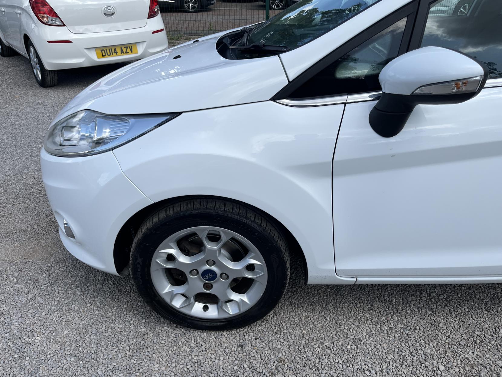 2012 00 FORD FIESTA