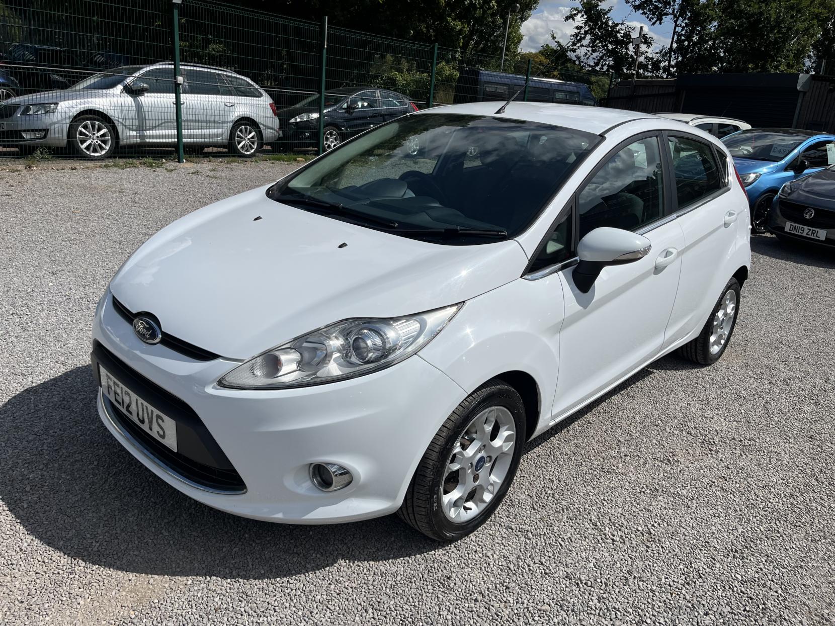 2012 00 FORD FIESTA
