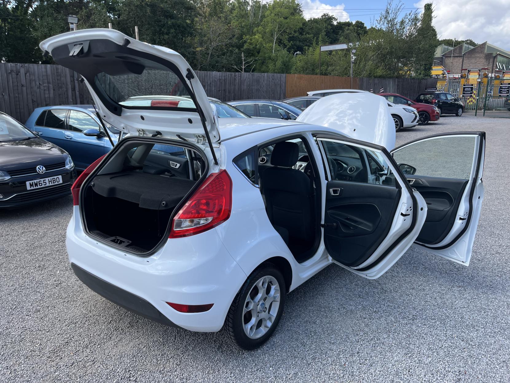 2012 00 FORD FIESTA