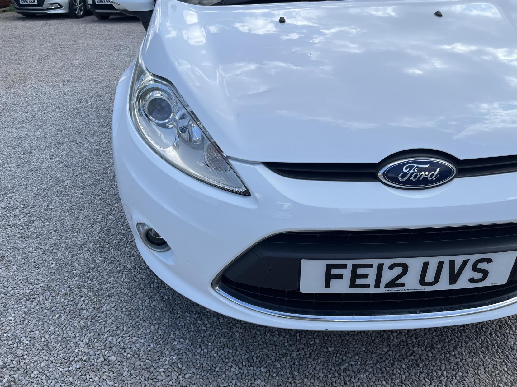 2012 00 FORD FIESTA