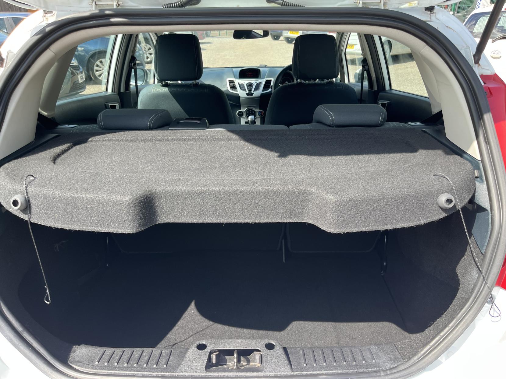 2012 00 FORD FIESTA