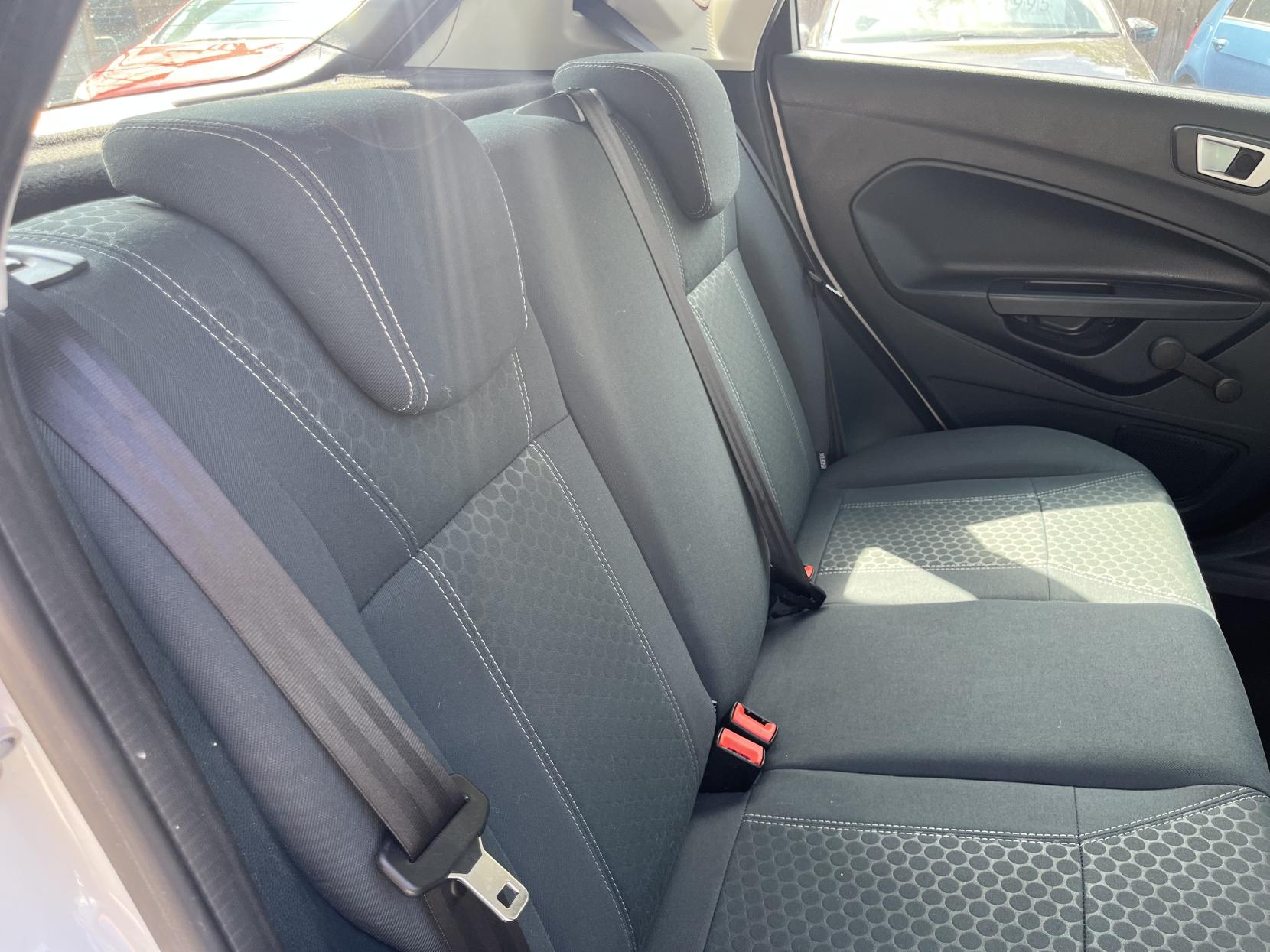 2012 00 FORD FIESTA