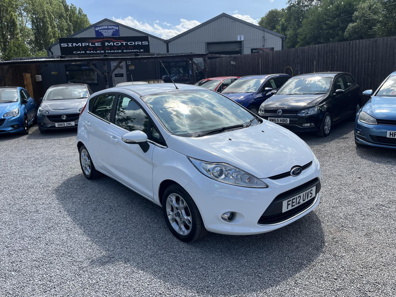 2012 00 FORD FIESTA