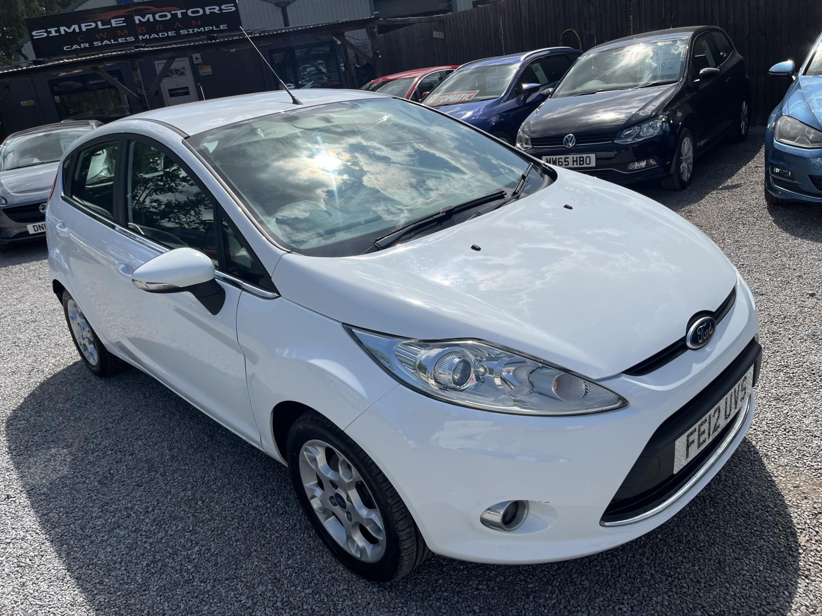 2012 00 FORD FIESTA