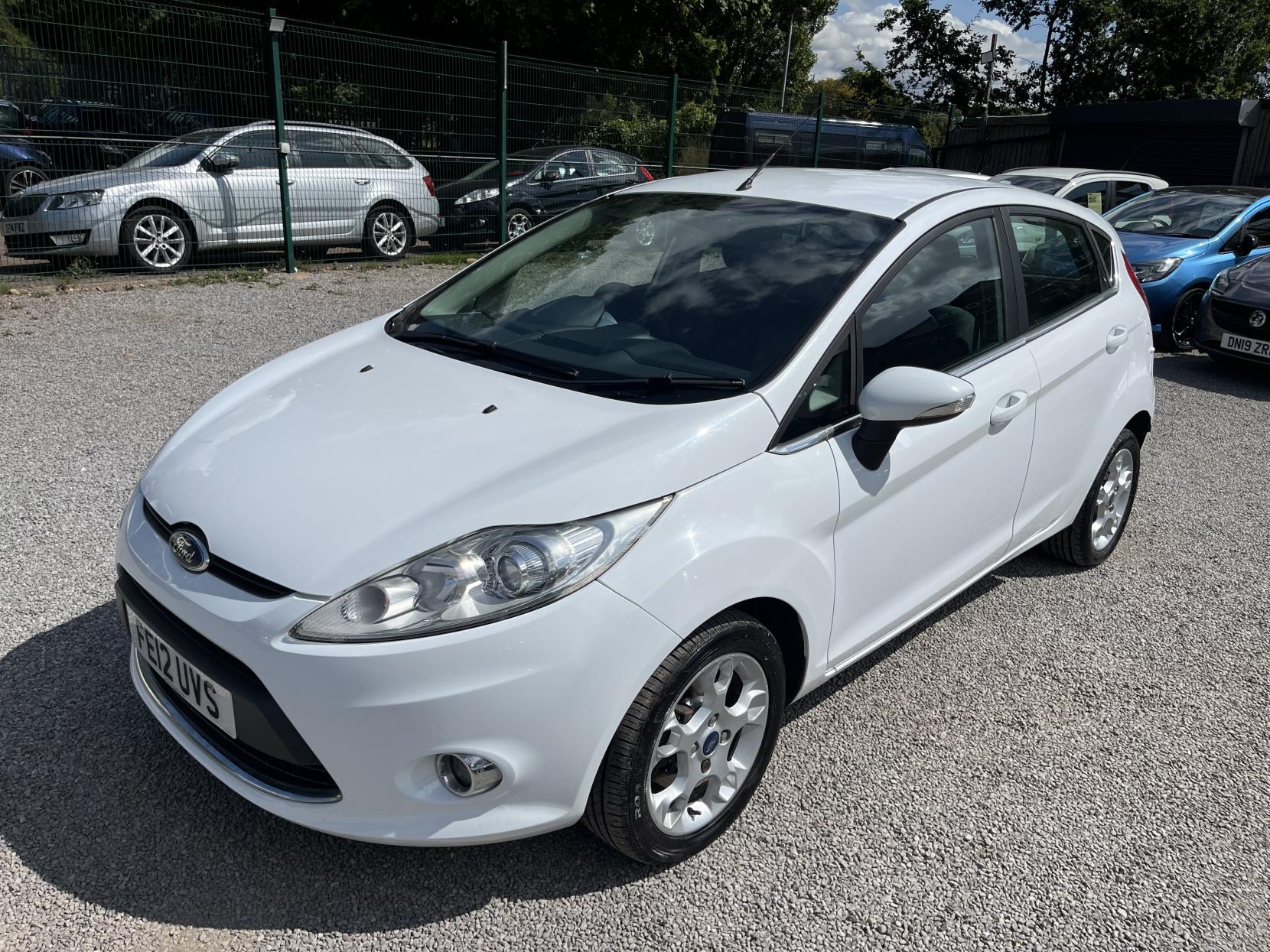 2012 00 FORD FIESTA
