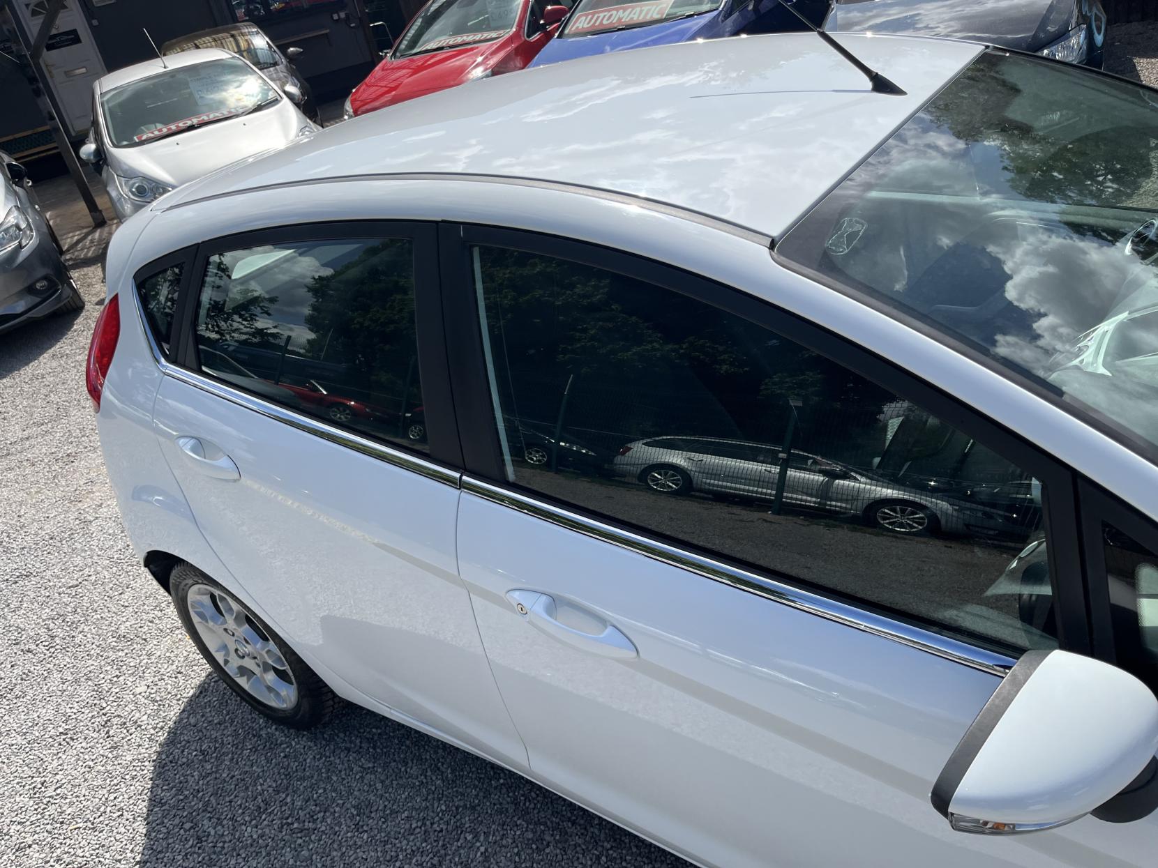 2012 00 FORD FIESTA