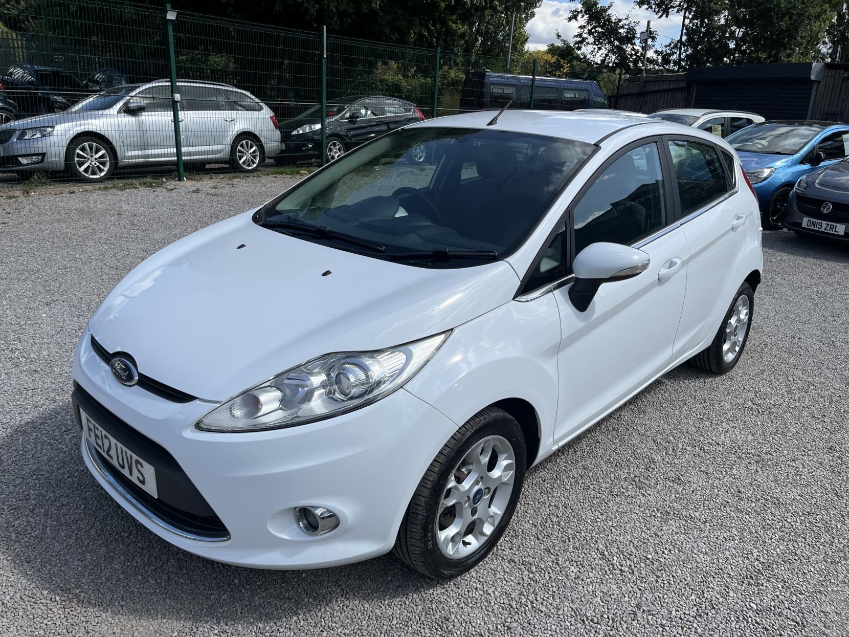2012 00 FORD FIESTA