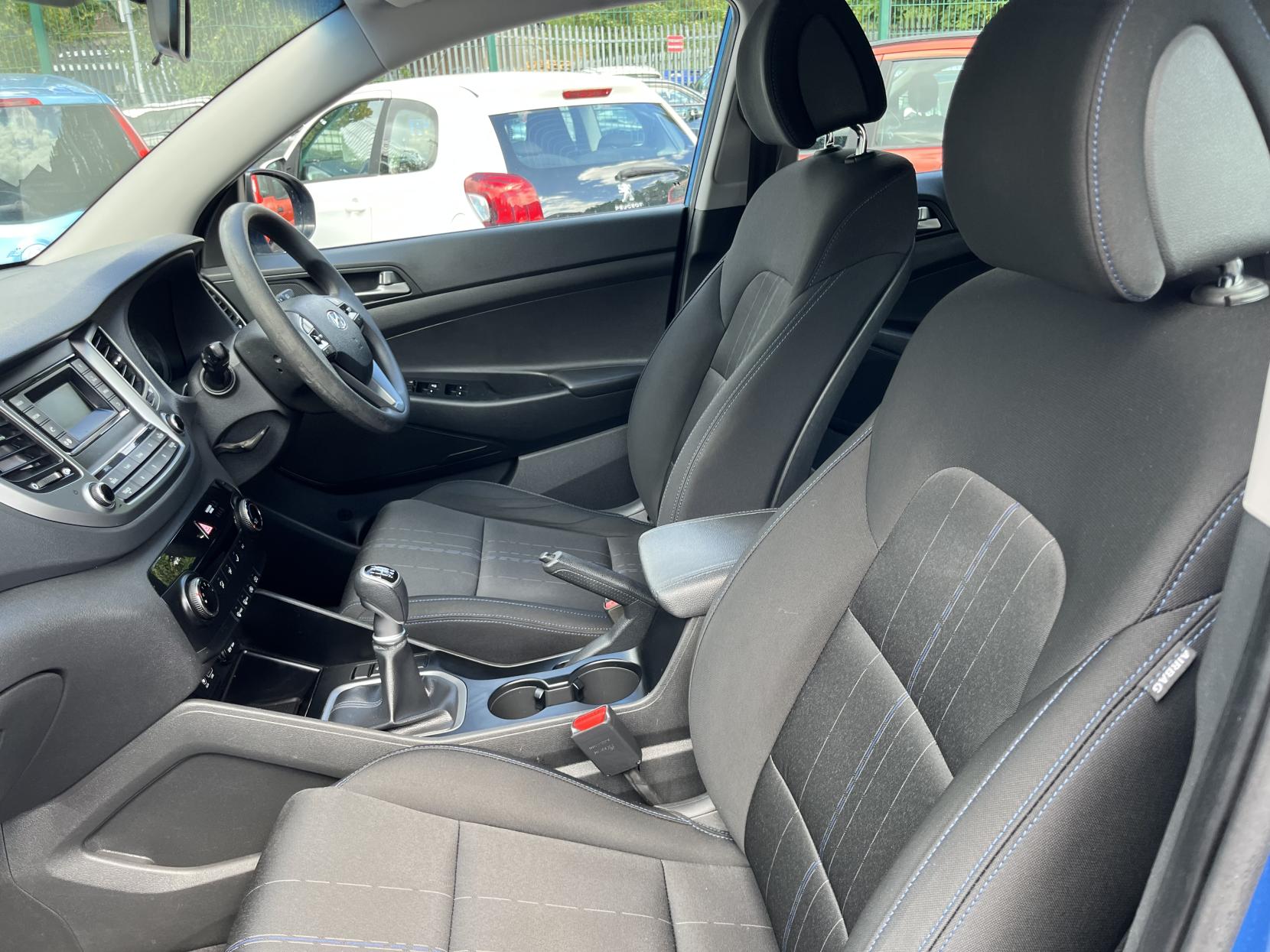 2017 00 HYUNDAI TUCSON