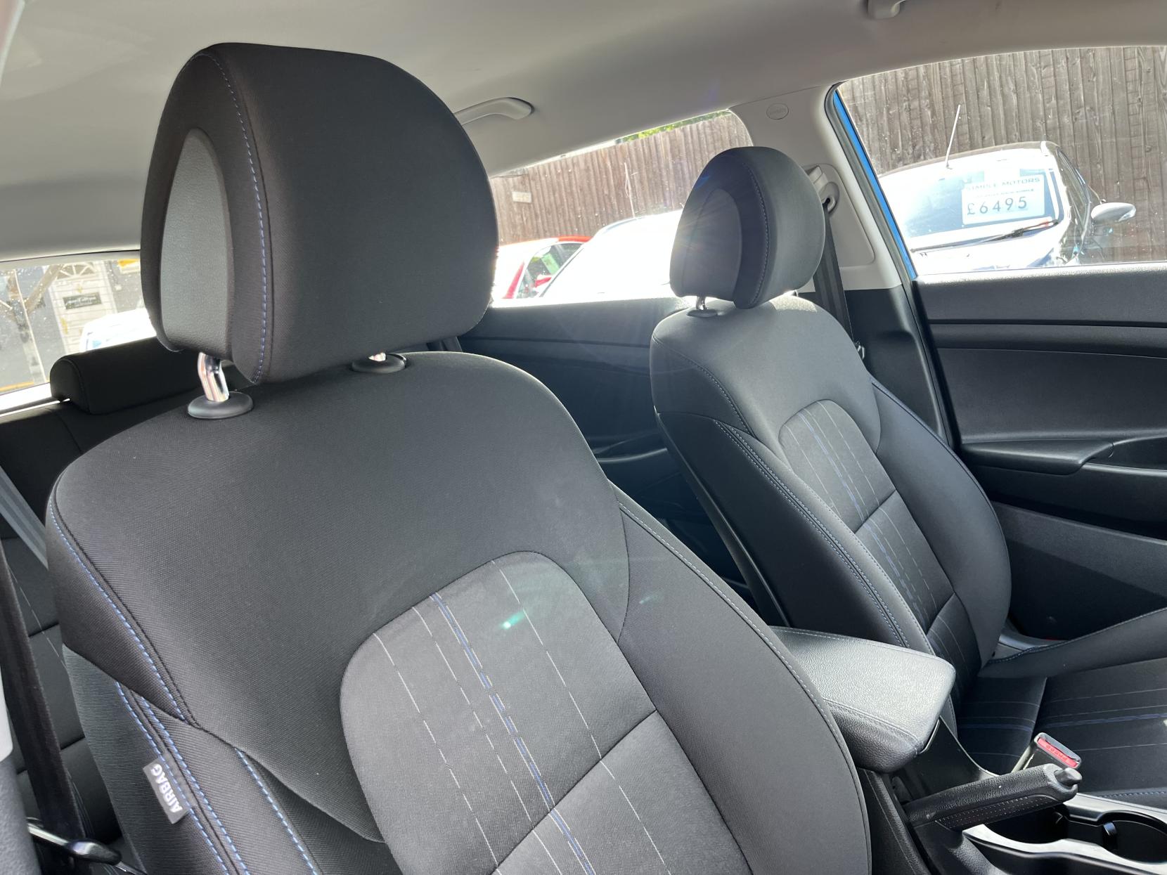 2017 00 HYUNDAI TUCSON