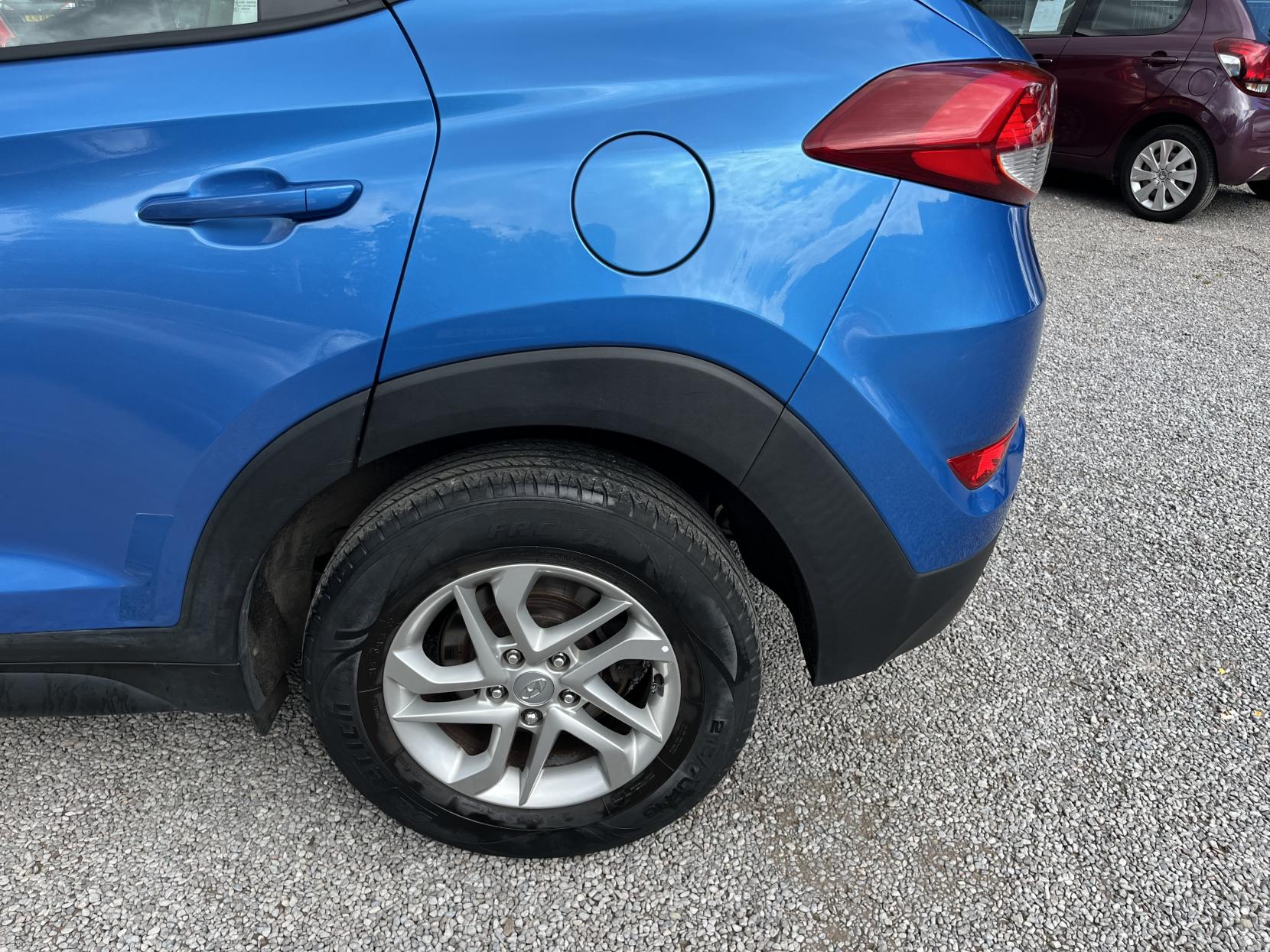 2017 00 HYUNDAI TUCSON