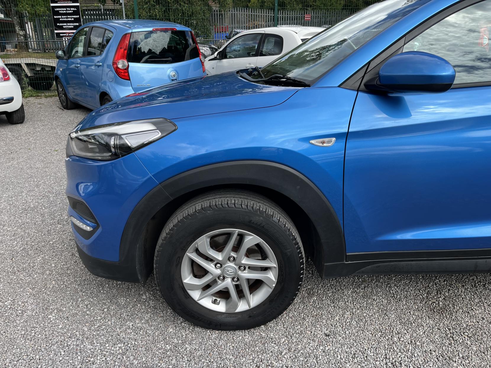 2017 00 HYUNDAI TUCSON