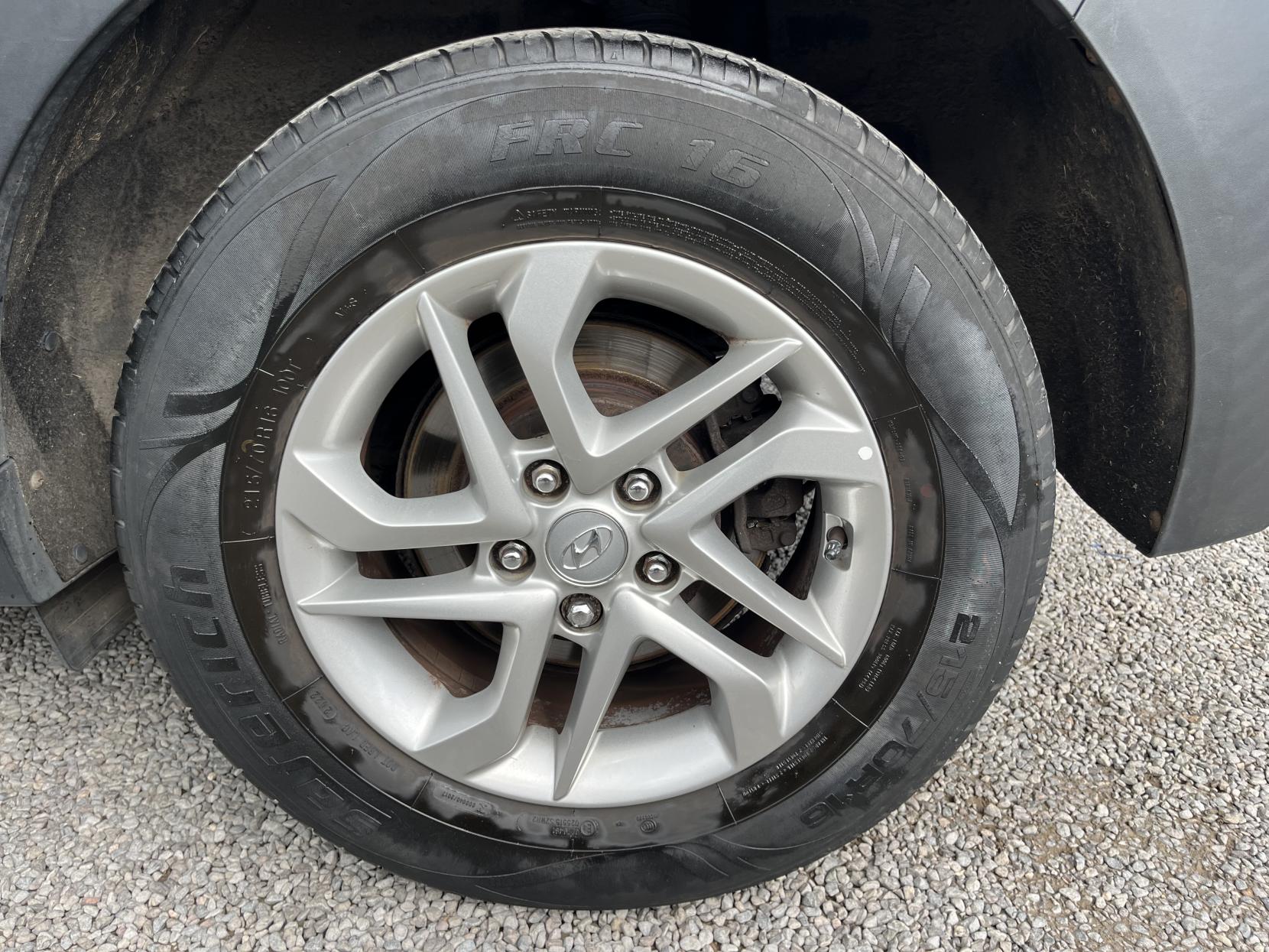 2017 00 HYUNDAI TUCSON