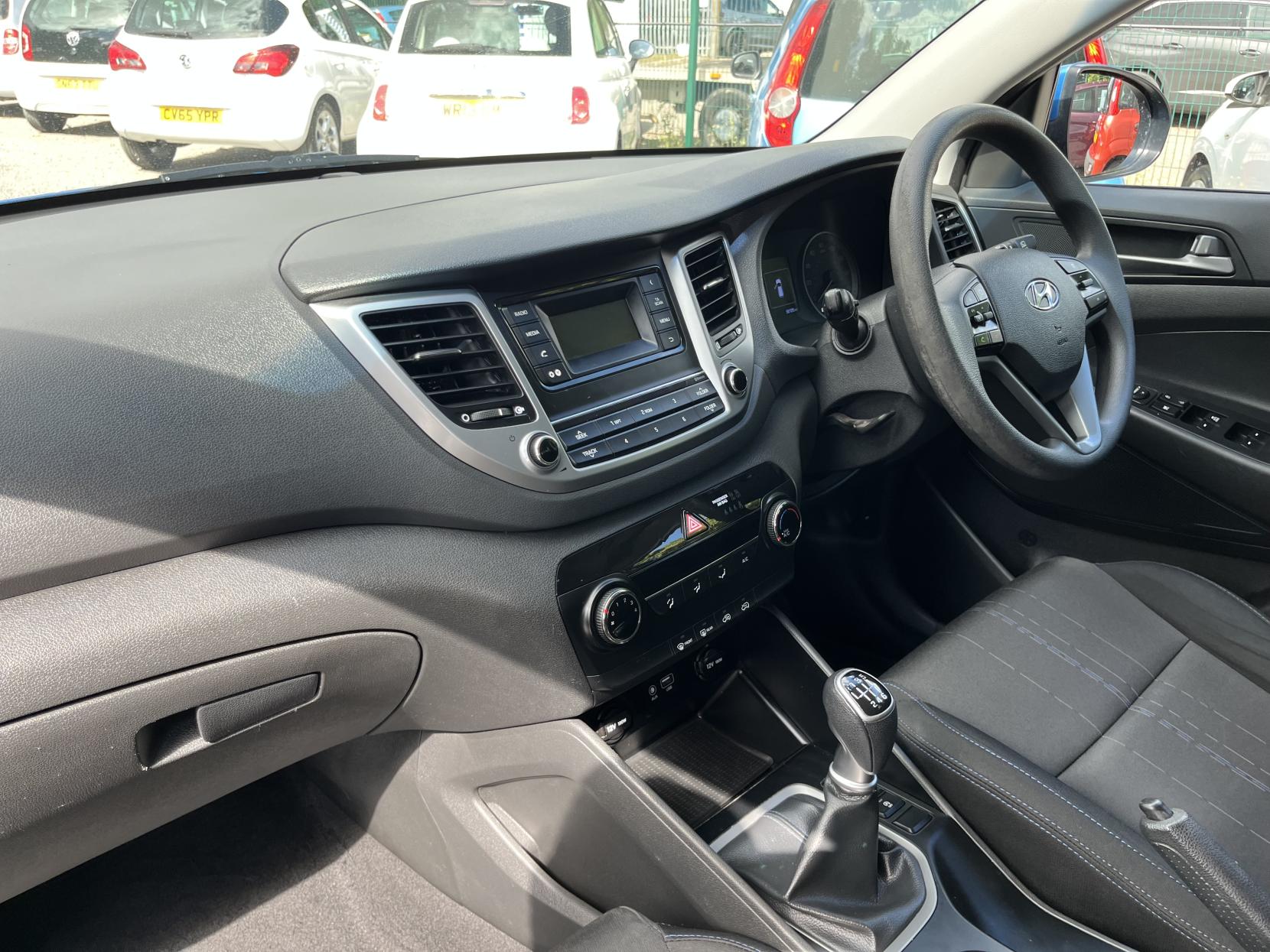 2017 00 HYUNDAI TUCSON