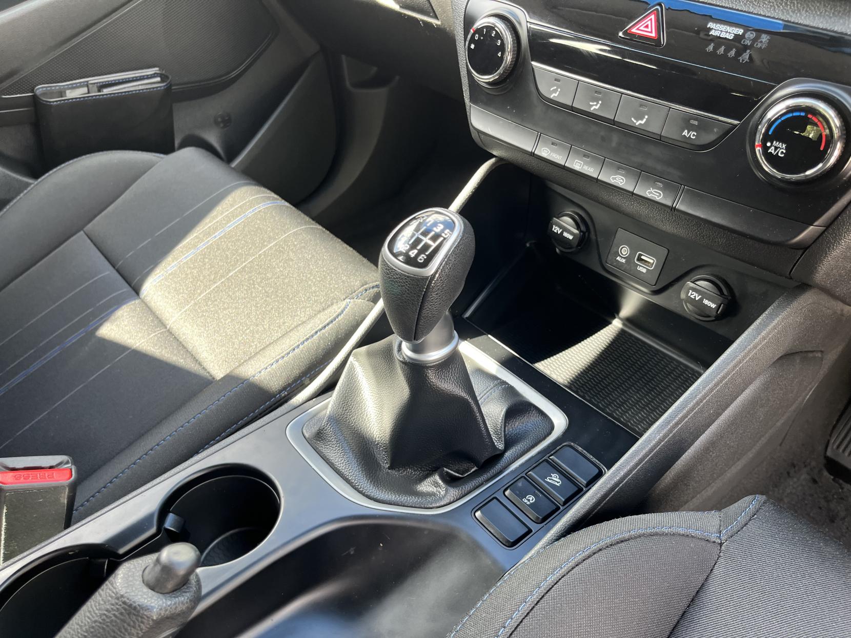 2017 00 HYUNDAI TUCSON