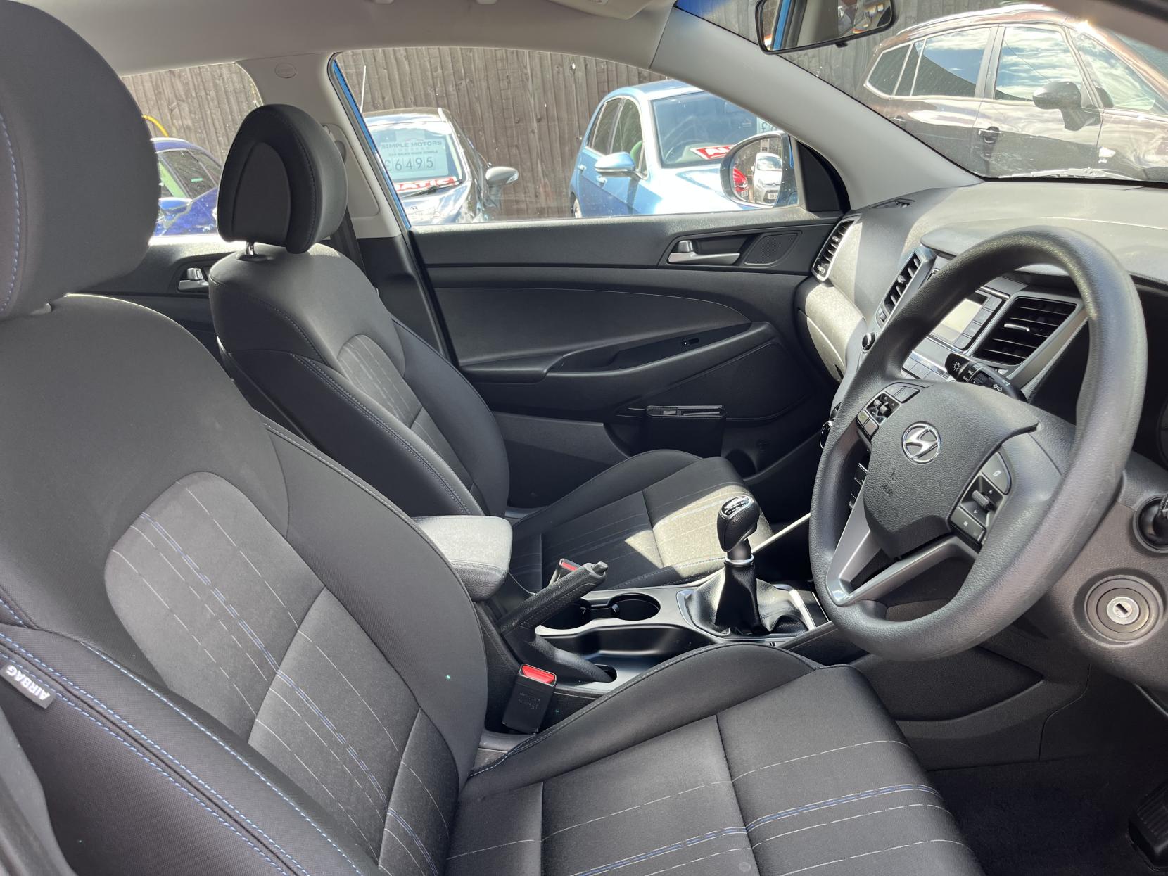 2017 00 HYUNDAI TUCSON
