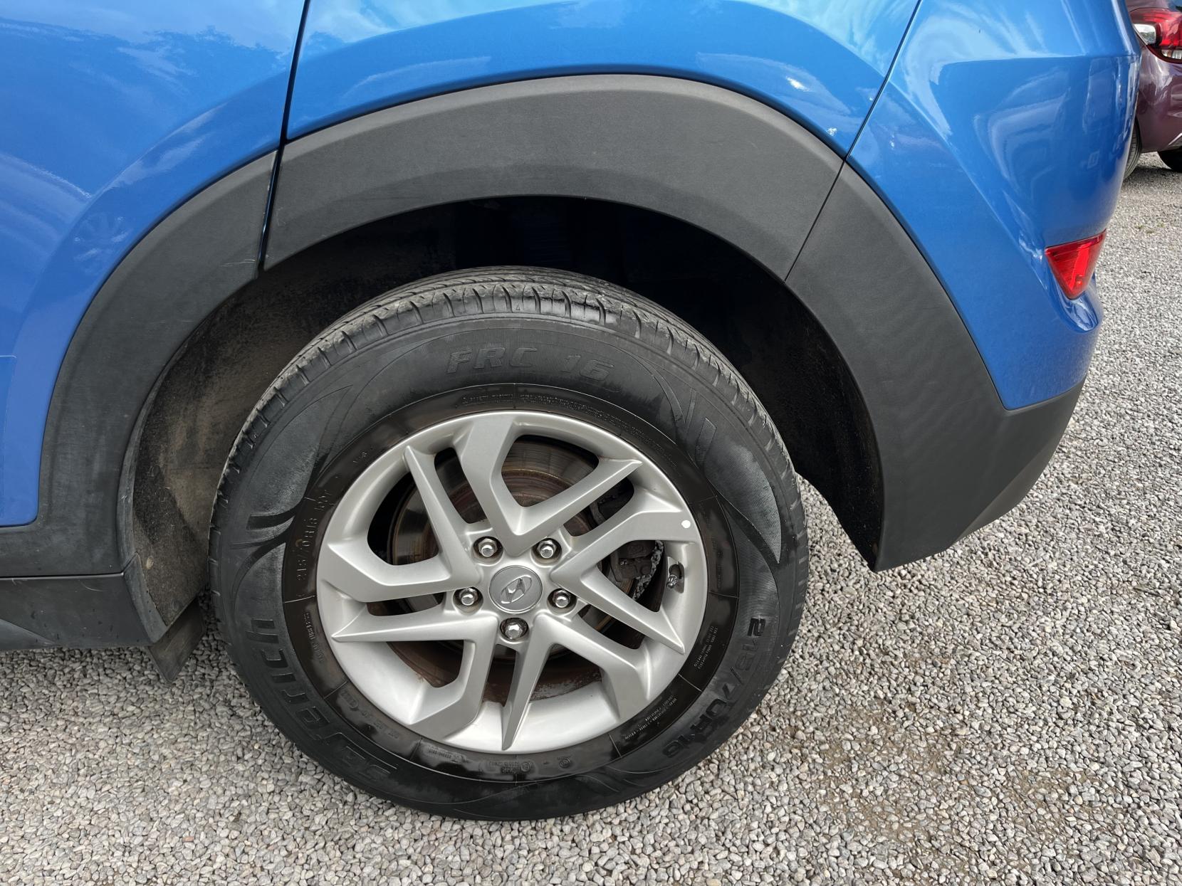 2017 00 HYUNDAI TUCSON