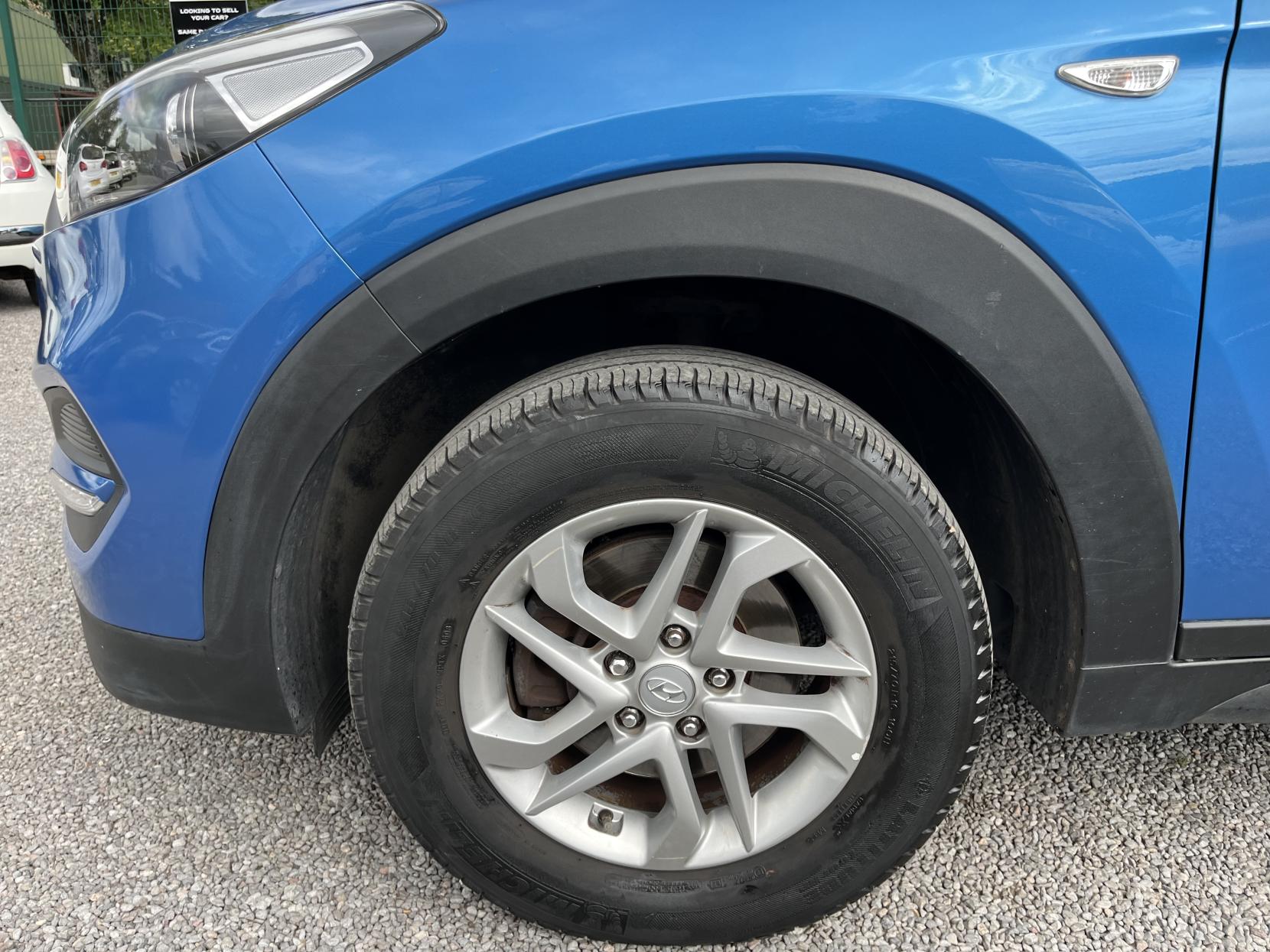 2017 00 HYUNDAI TUCSON