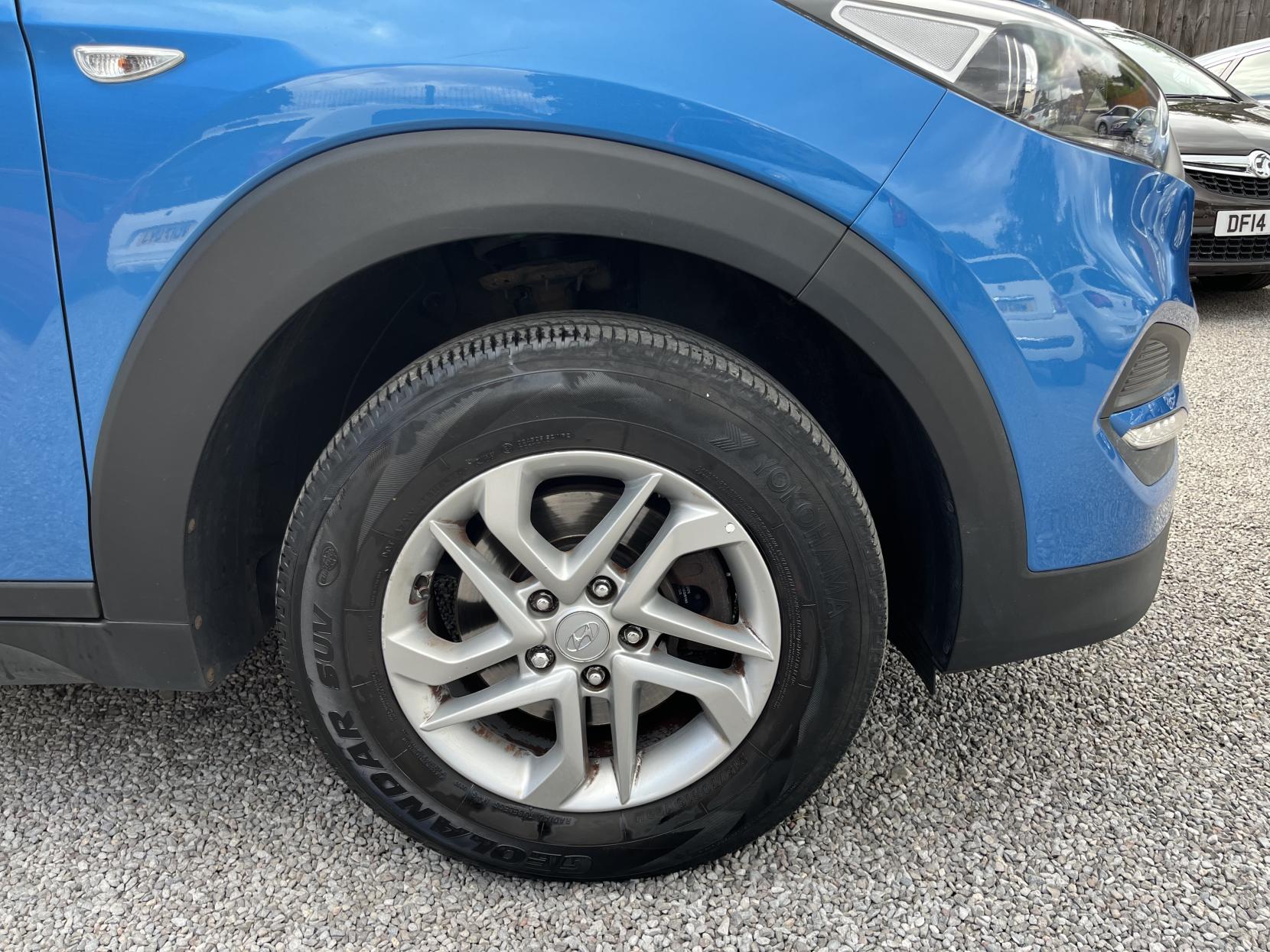 2017 00 HYUNDAI TUCSON