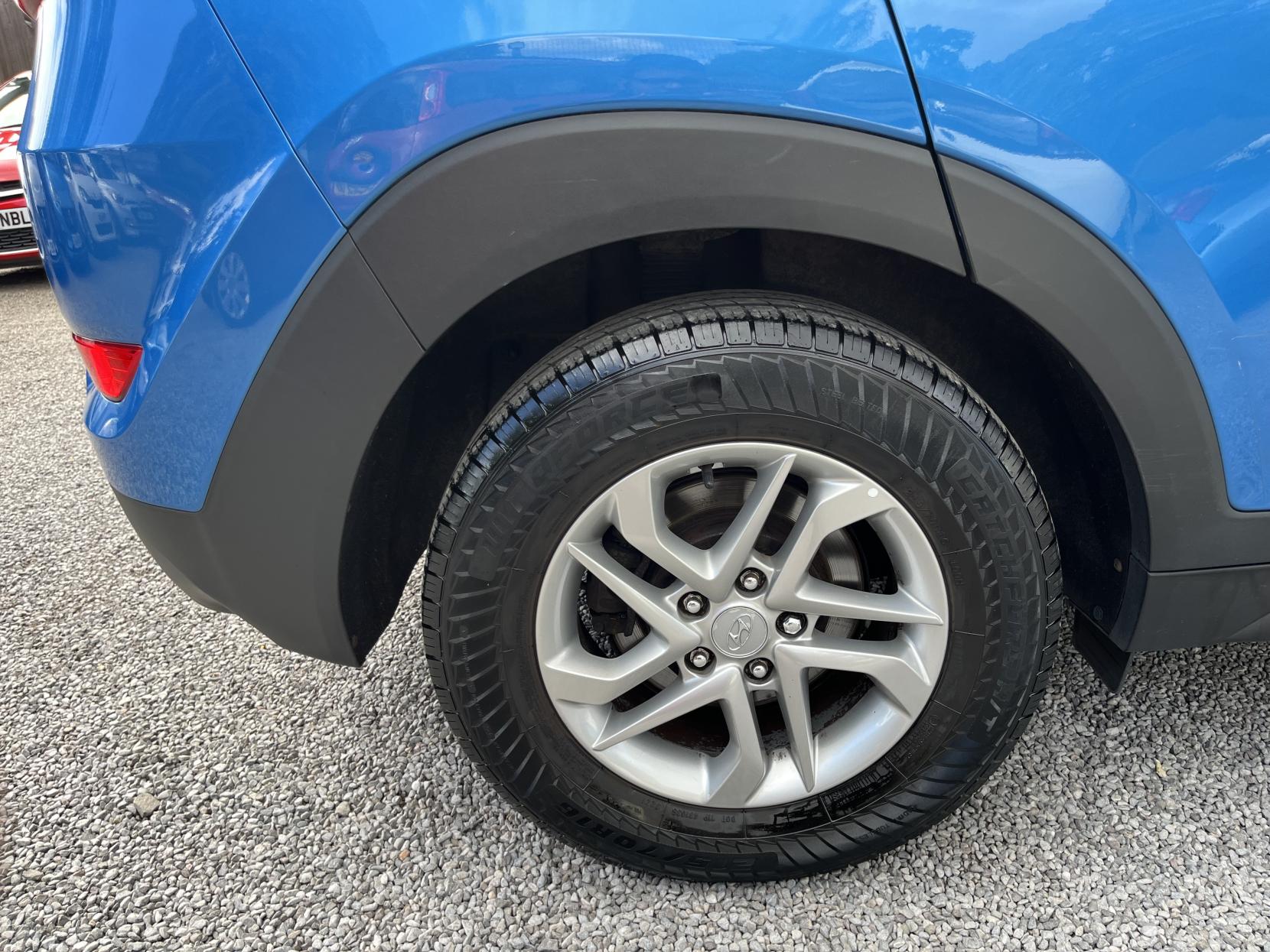2017 00 HYUNDAI TUCSON