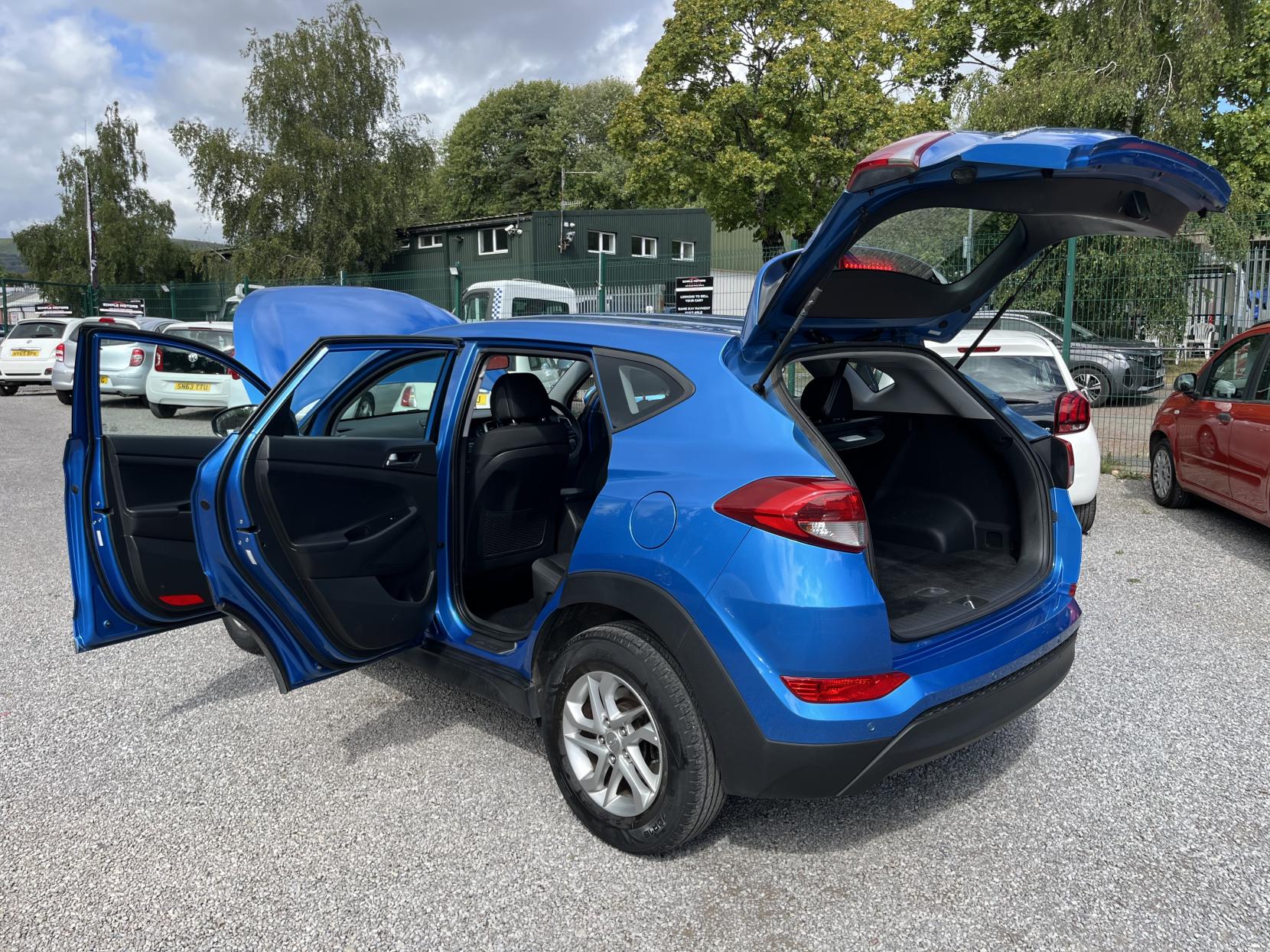 2017 00 HYUNDAI TUCSON