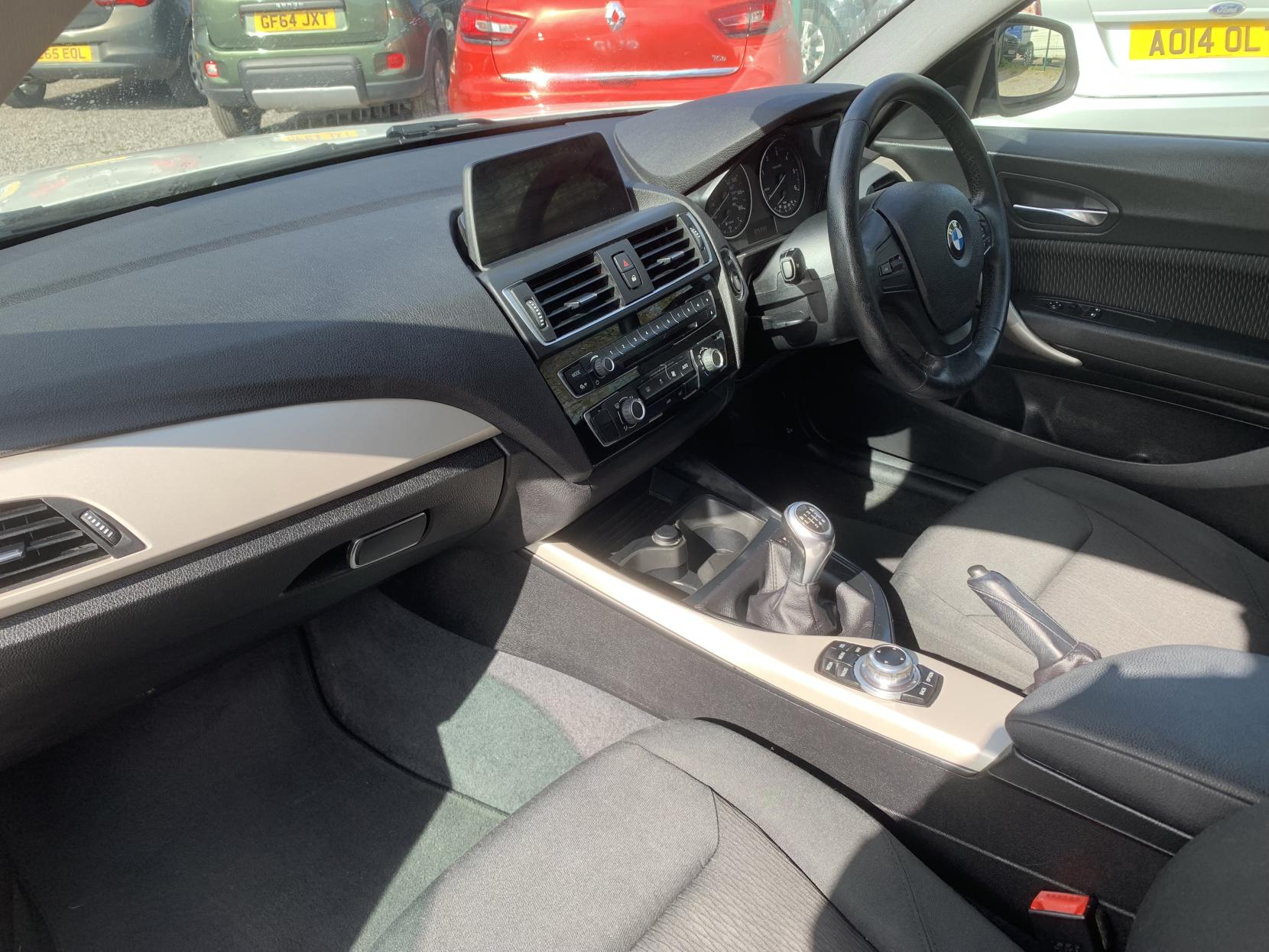 BMW 1 Series 1.5 116d SE Hatchback 3dr Diesel Manual Euro 6 (s/s) (116 ps)