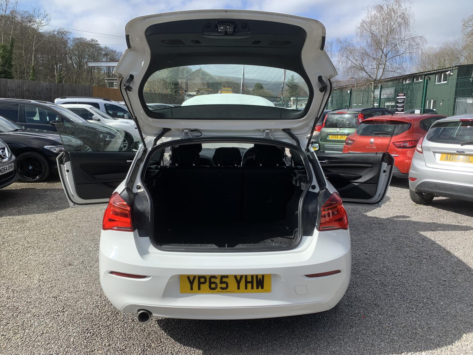 BMW 1 Series 1.5 116d SE Hatchback 3dr Diesel Manual Euro 6 (s/s) (116 ps)