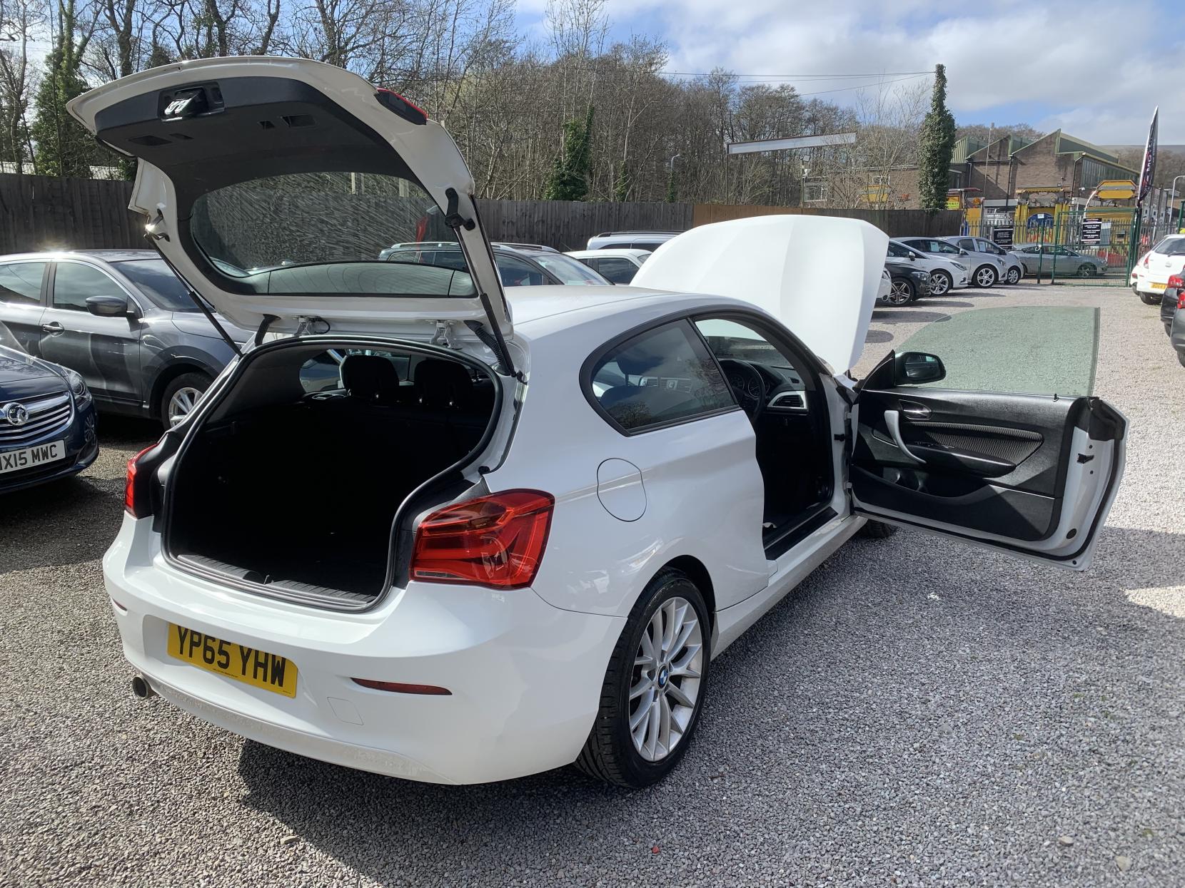 BMW 1 Series 1.5 116d SE Hatchback 3dr Diesel Manual Euro 6 (s/s) (116 ps)