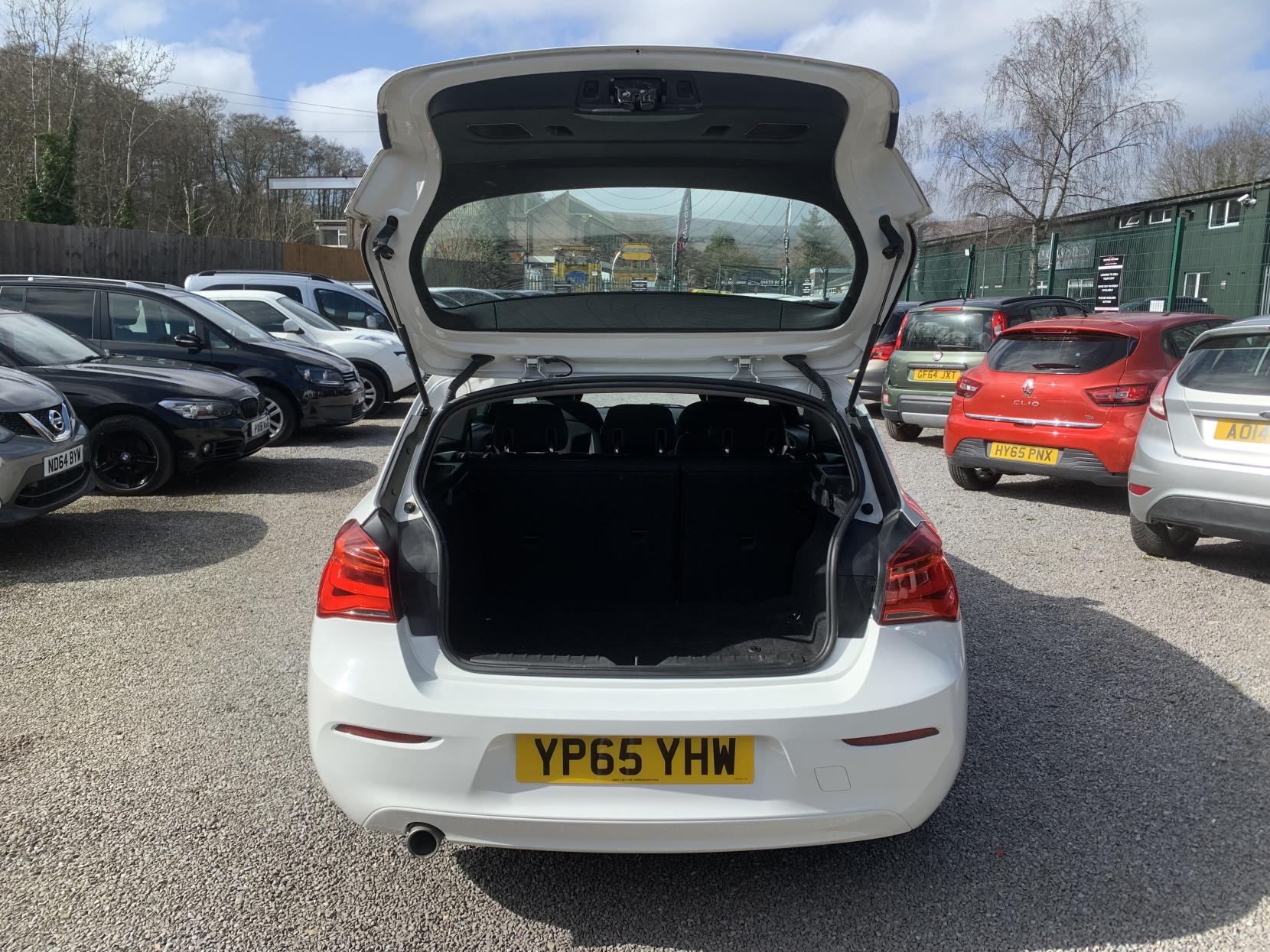 BMW 1 Series 1.5 116d SE Hatchback 3dr Diesel Manual Euro 6 (s/s) (116 ps)