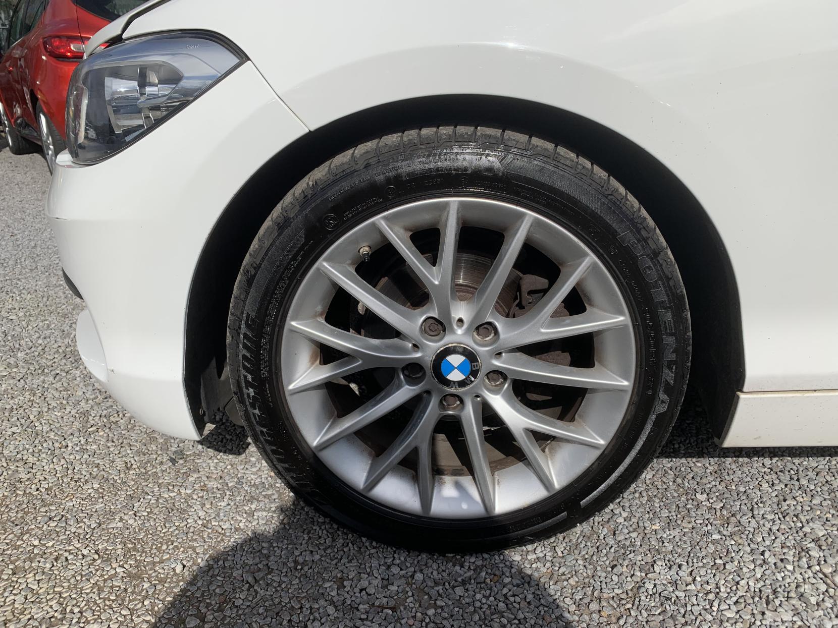 BMW 1 Series 1.5 116d SE Hatchback 3dr Diesel Manual Euro 6 (s/s) (116 ps)