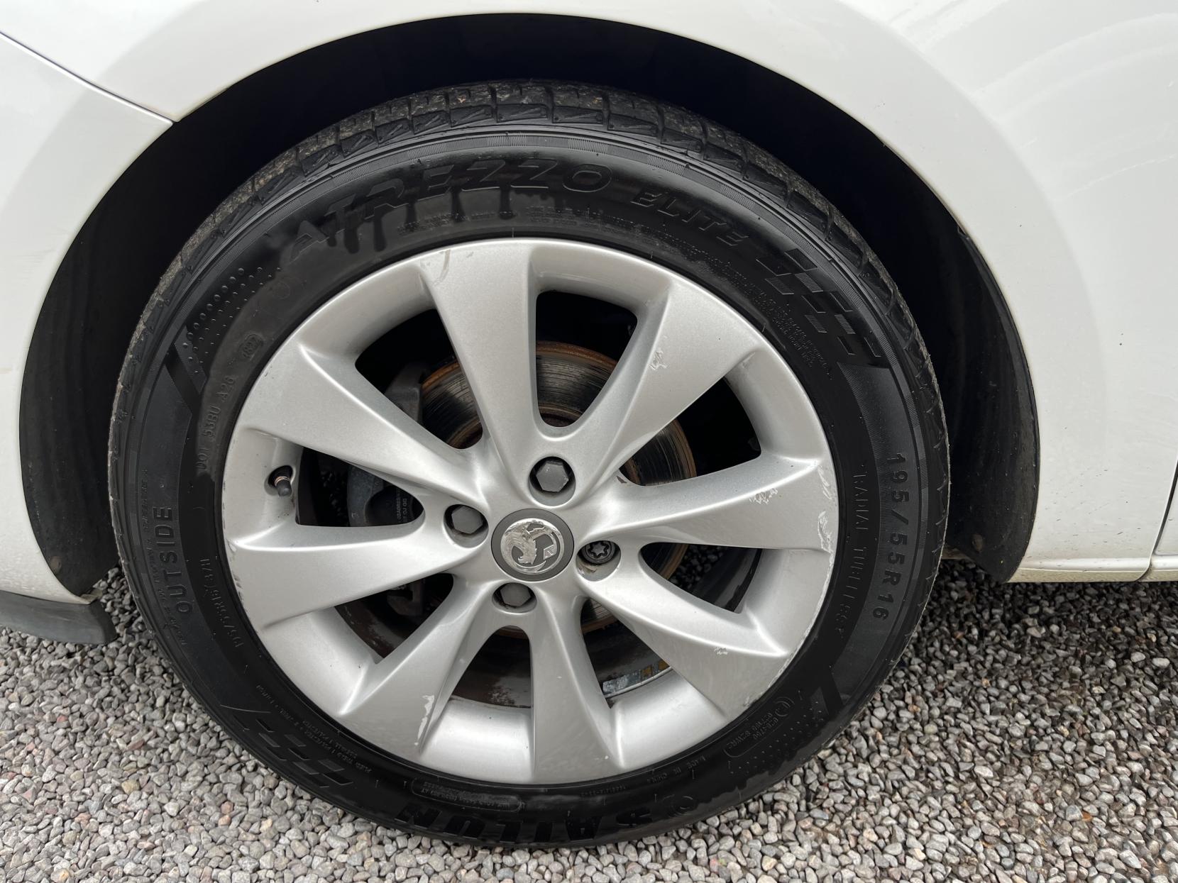 2018 00 VAUXHALL CORSA