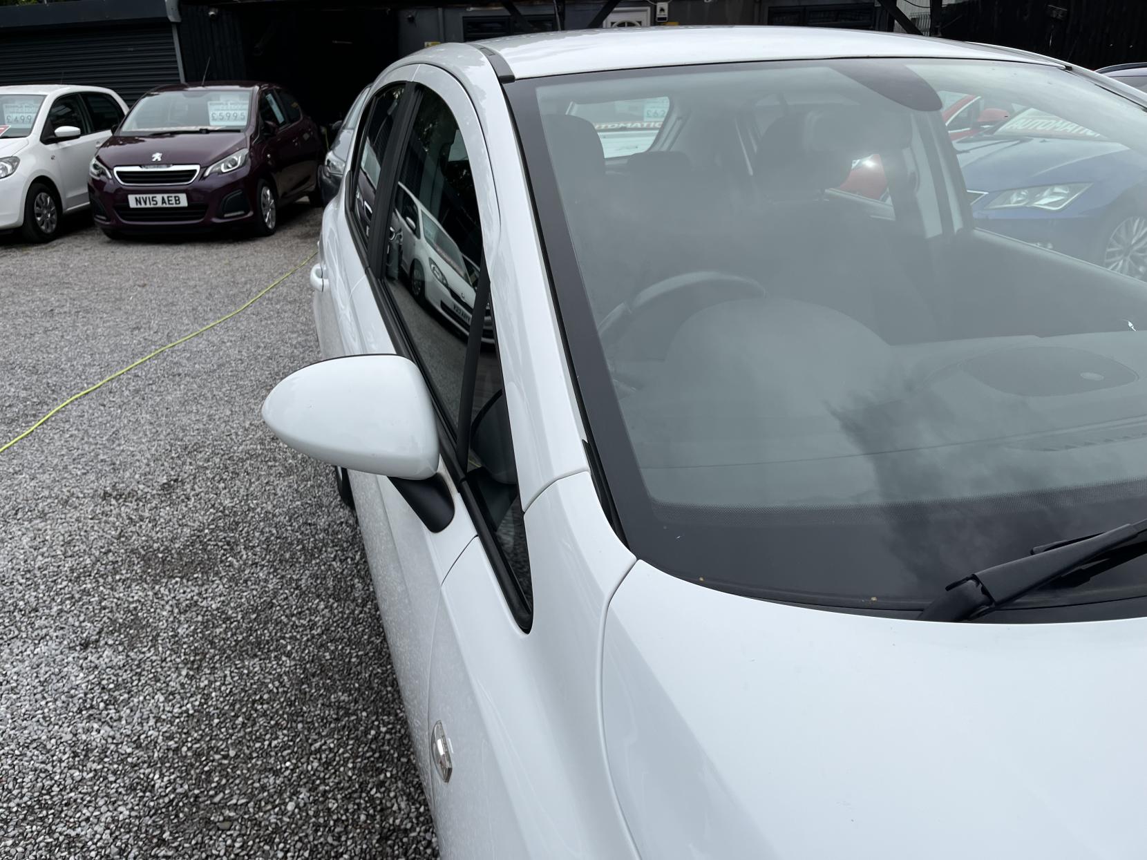 2018 00 VAUXHALL CORSA