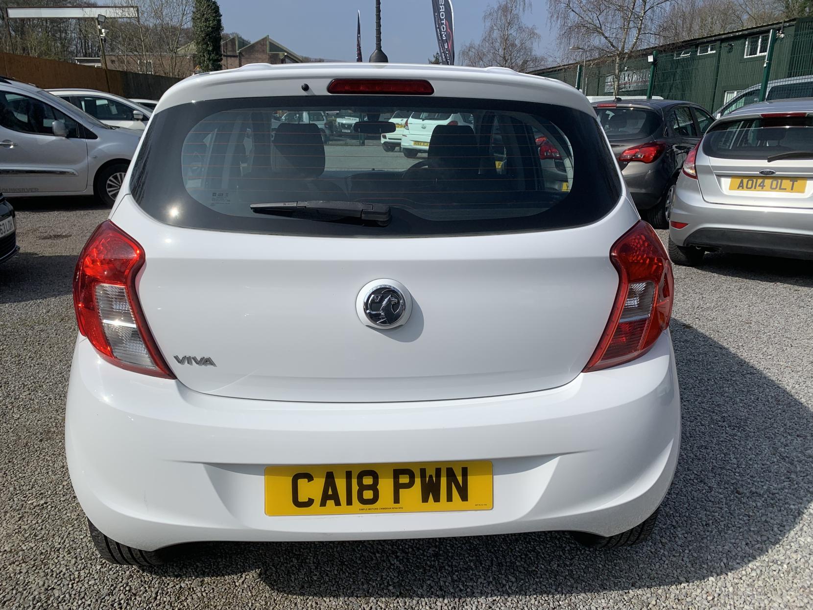 Vauxhall Viva 1.0i SE Hatchback 5dr Petrol Manual Euro 6 (a/c) (73 ps)