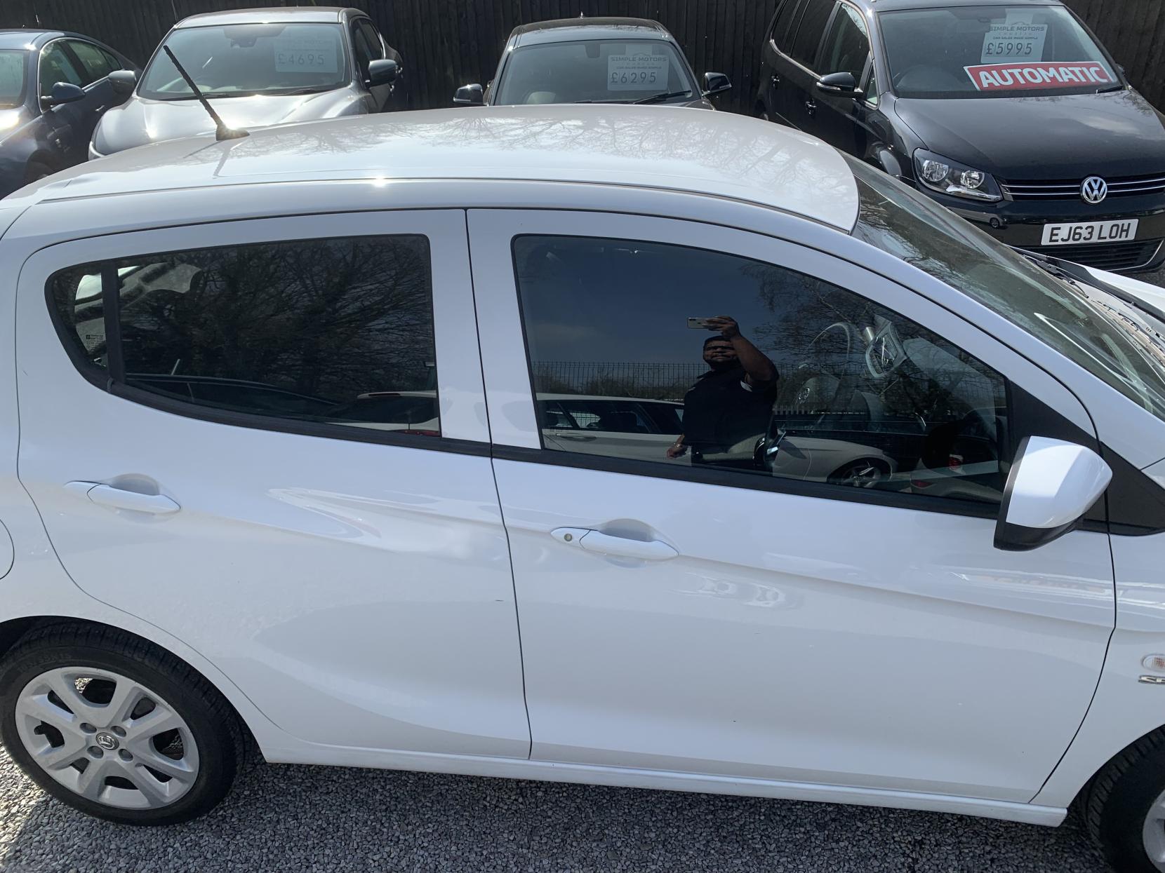 Vauxhall Viva 1.0i SE Hatchback 5dr Petrol Manual Euro 6 (a/c) (73 ps)