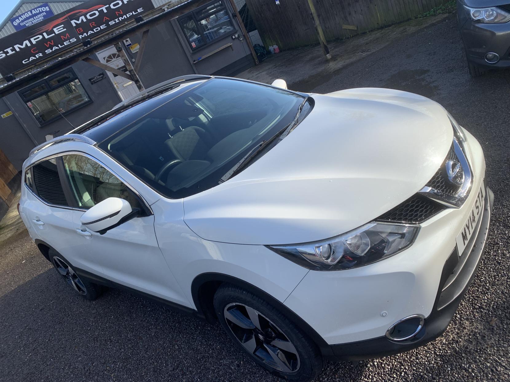 Nissan Qashqai 1.5 dCi N-Connecta SUV 5dr Diesel Manual 2WD Euro 6 (s/s) (110 ps)