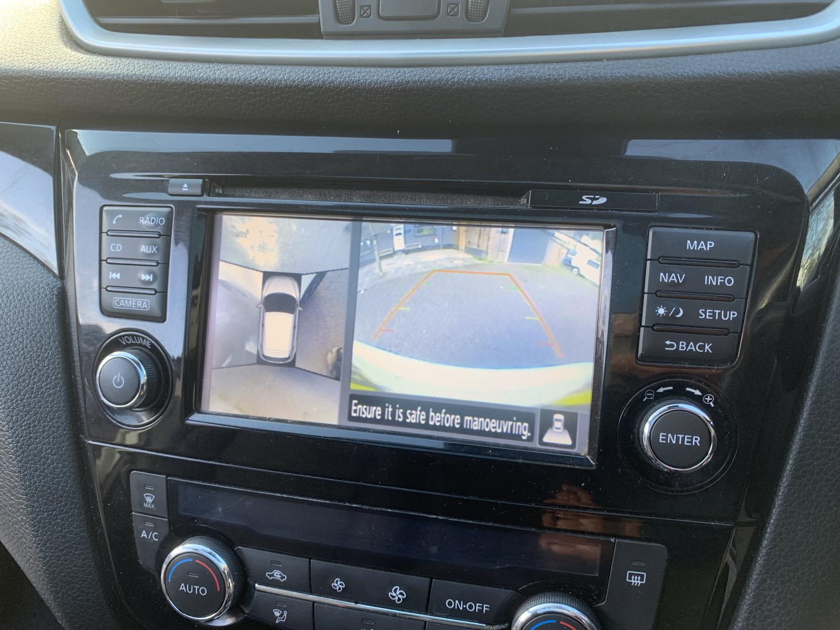 Nissan Qashqai 1.5 dCi N-Connecta SUV 5dr Diesel Manual 2WD Euro 6 (s/s) (110 ps)