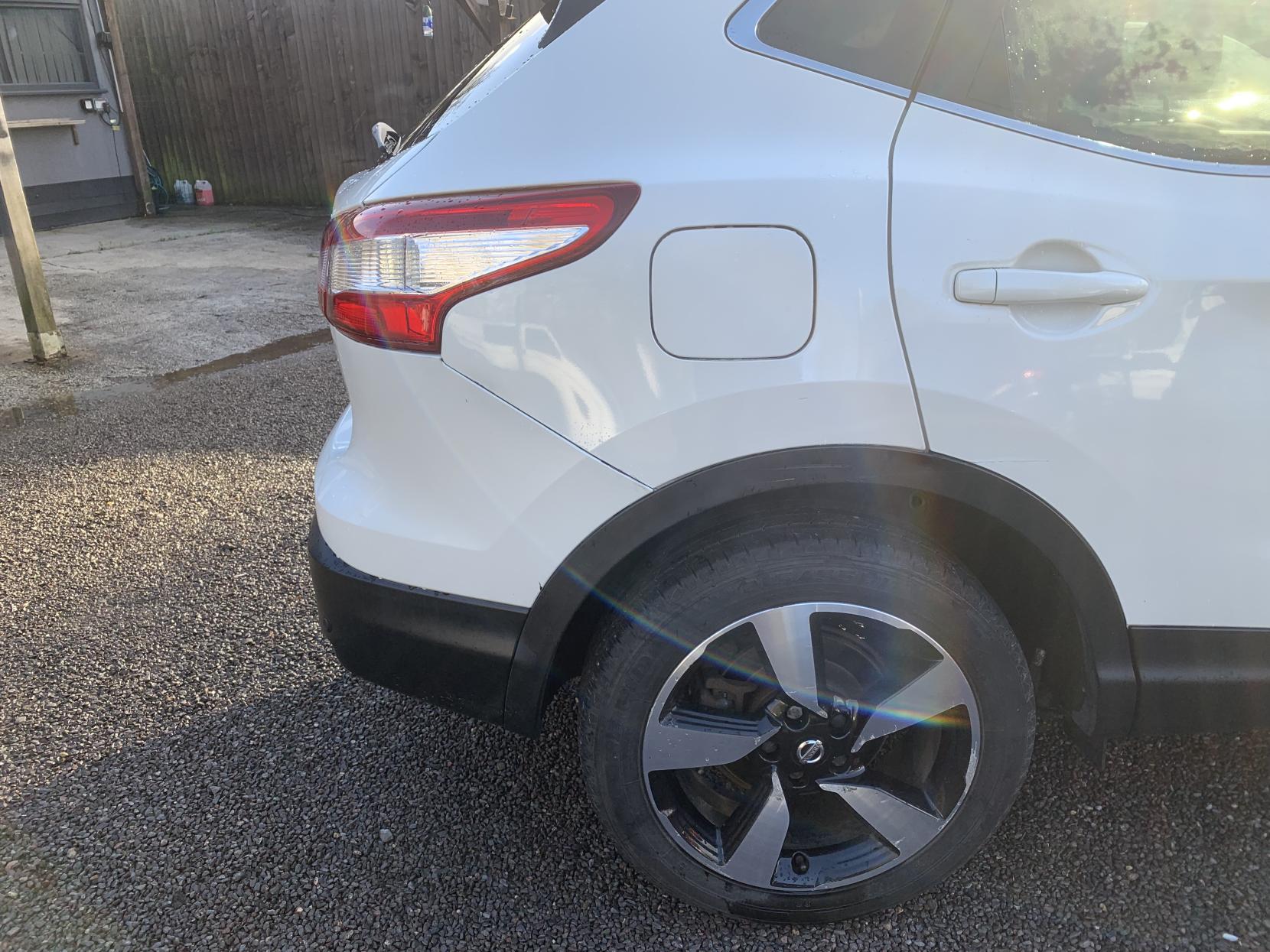 Nissan Qashqai 1.5 dCi N-Connecta SUV 5dr Diesel Manual 2WD Euro 6 (s/s) (110 ps)