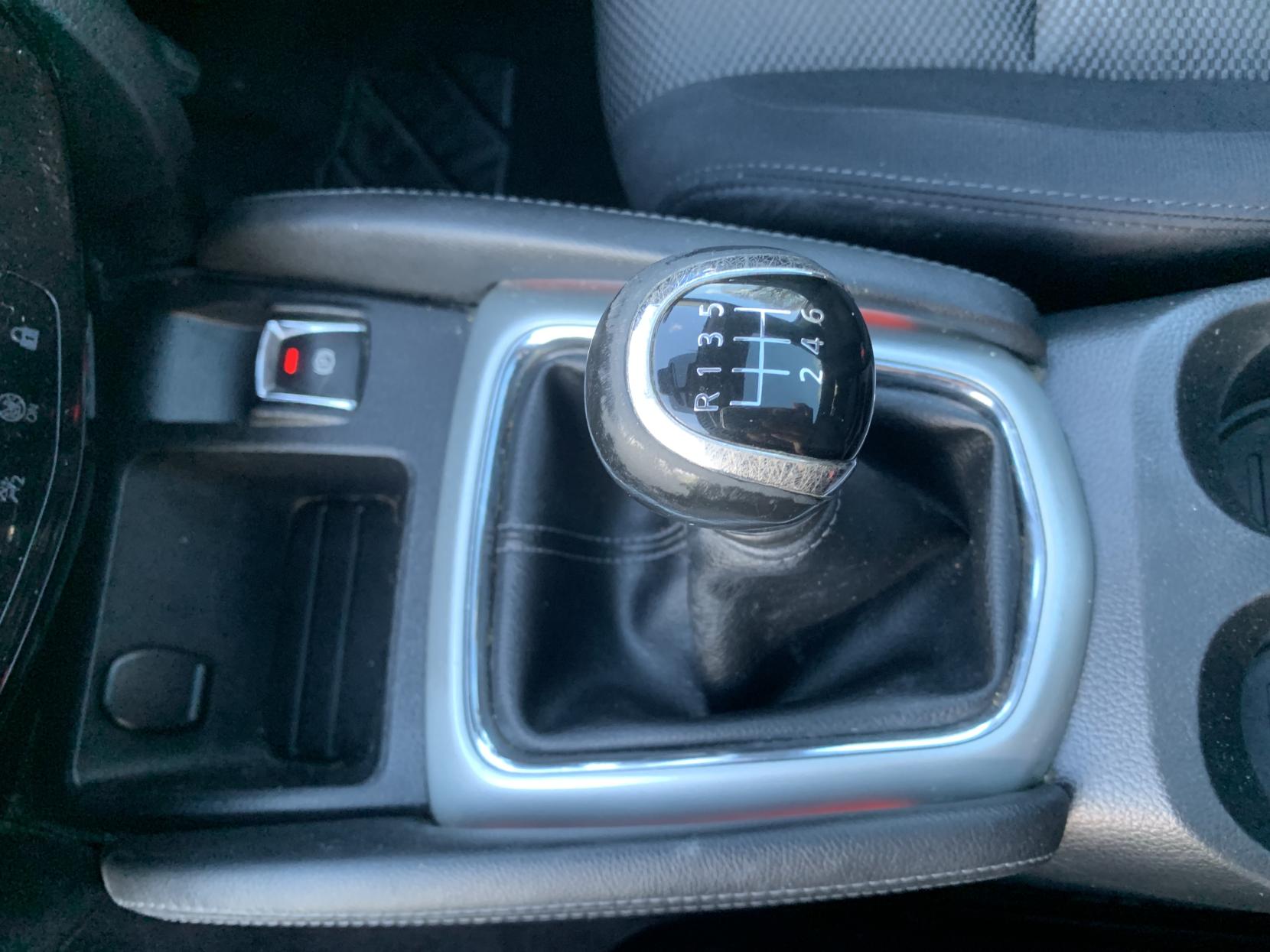 Nissan Qashqai 1.5 dCi N-Connecta SUV 5dr Diesel Manual 2WD Euro 6 (s/s) (110 ps)