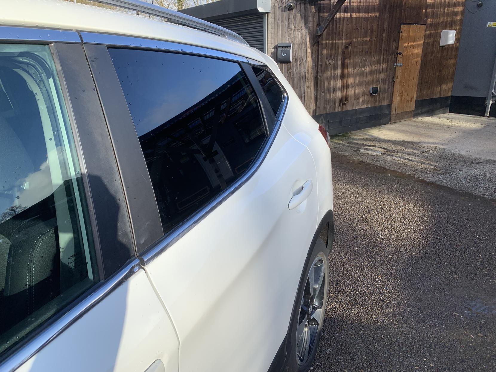 Nissan Qashqai 1.5 dCi N-Connecta SUV 5dr Diesel Manual 2WD Euro 6 (s/s) (110 ps)