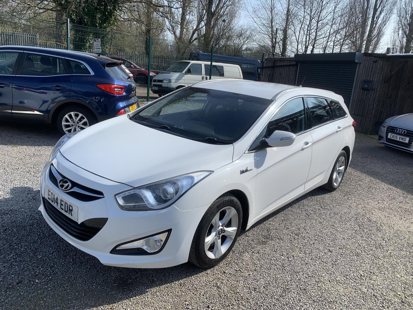 Hyundai i40 1.7 CRDi Blue Drive Active Estate 5dr Diesel Manual Euro 5 (s/s) (136 ps)